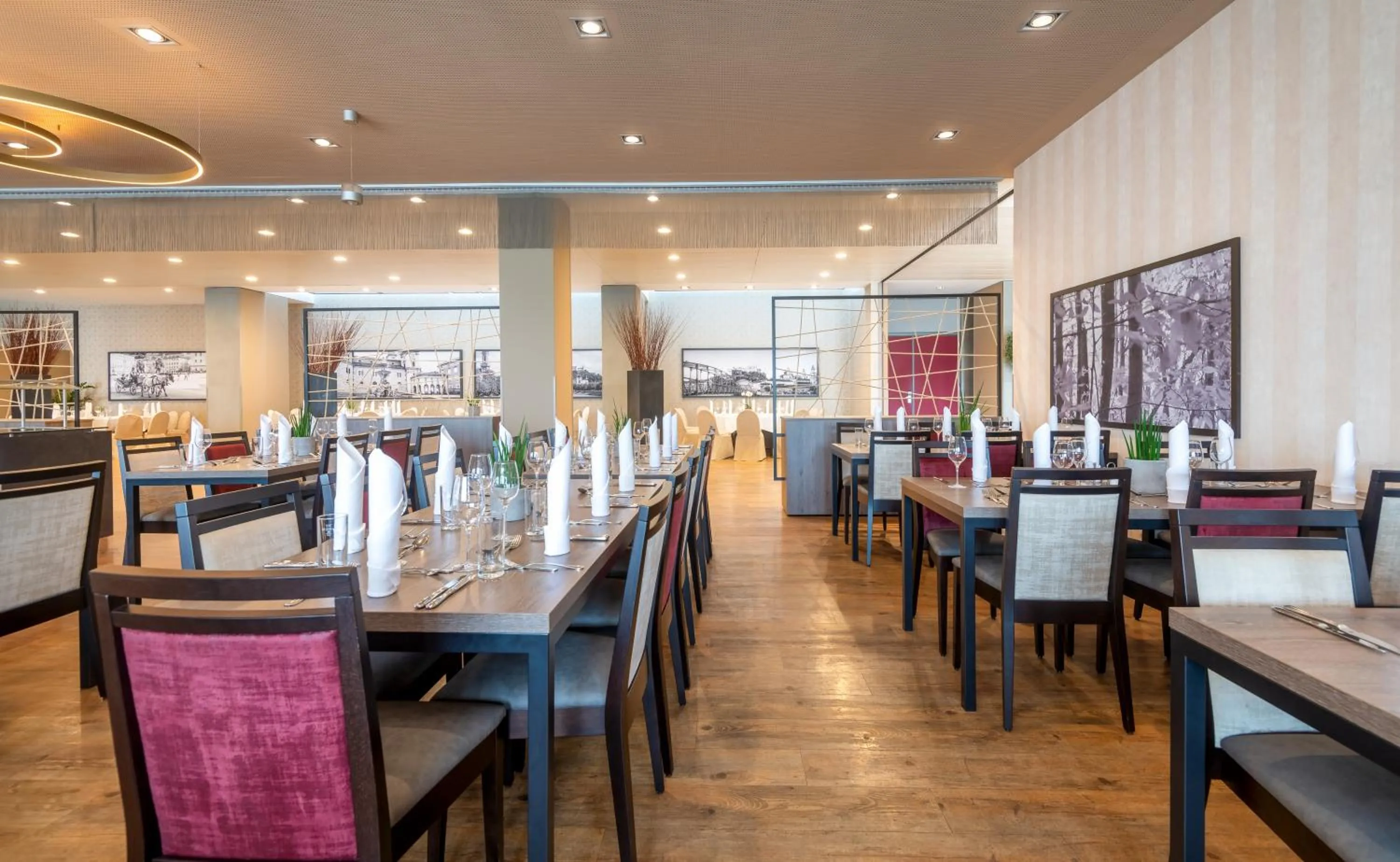 Restaurant/places to eat in Wyndham Grand Salzburg Conference Centre