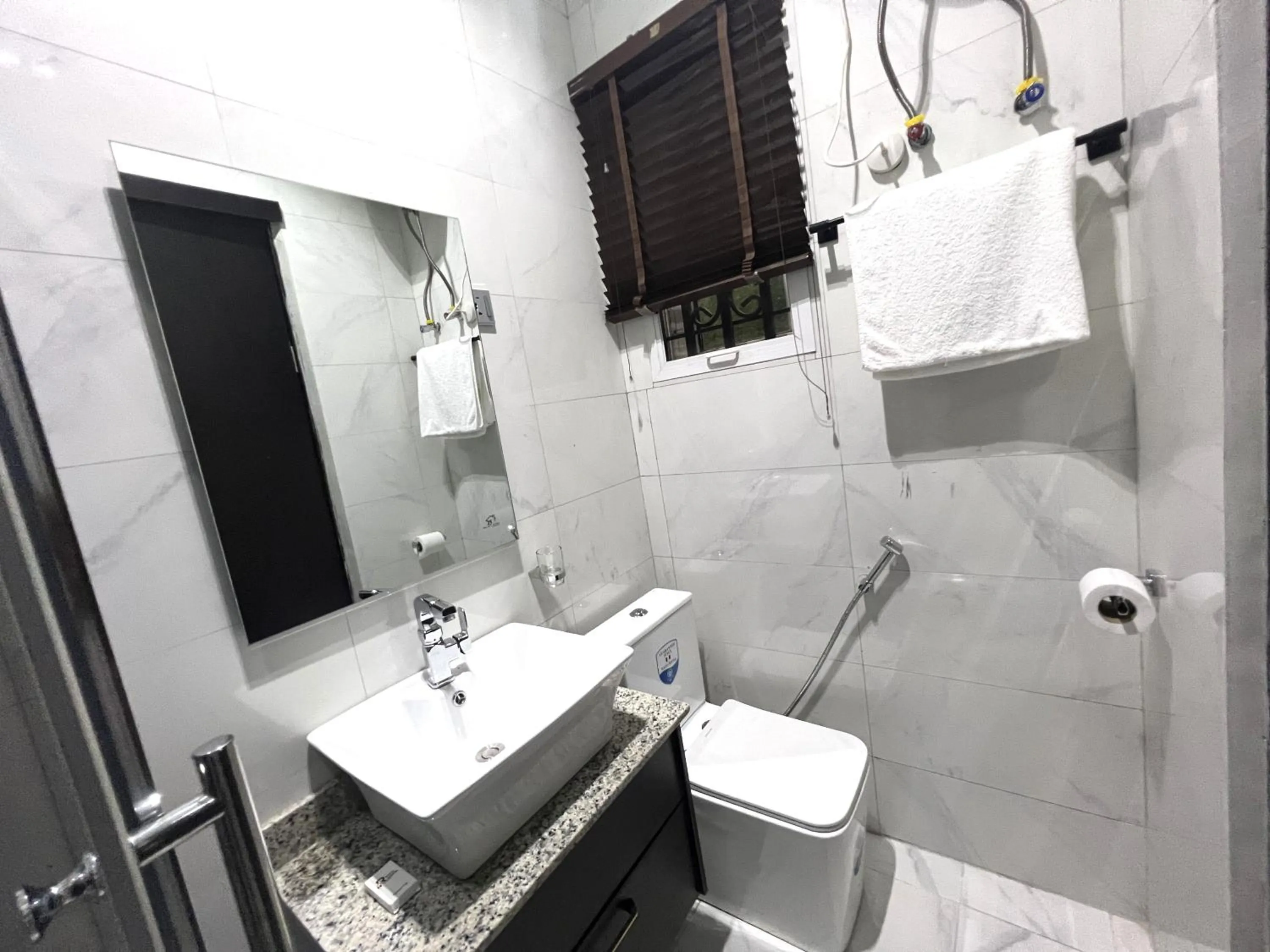 Shower in Riviera Hotel, Apartments & Resorts