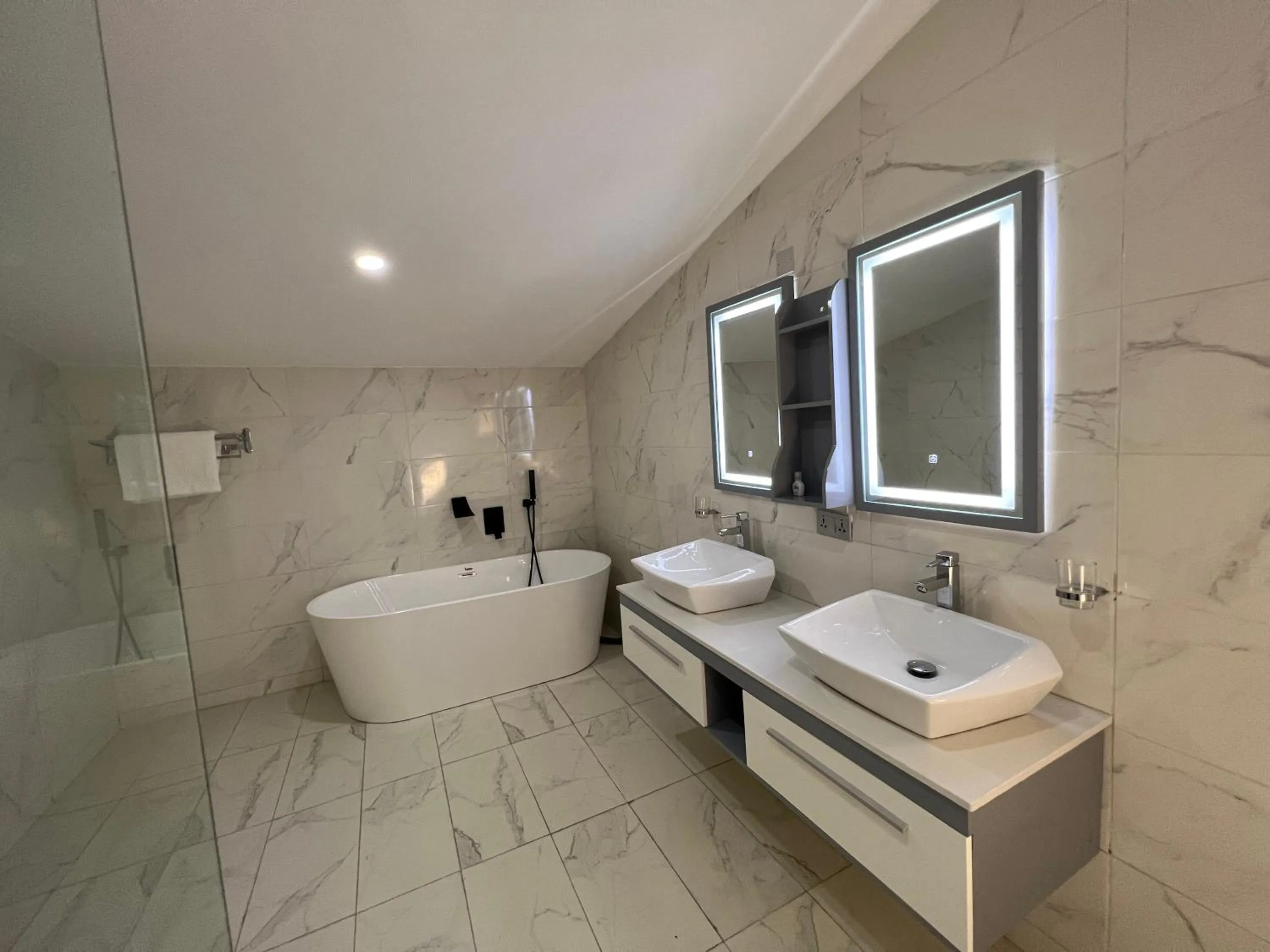 Toilet in Riviera Hotel, Apartments & Resorts