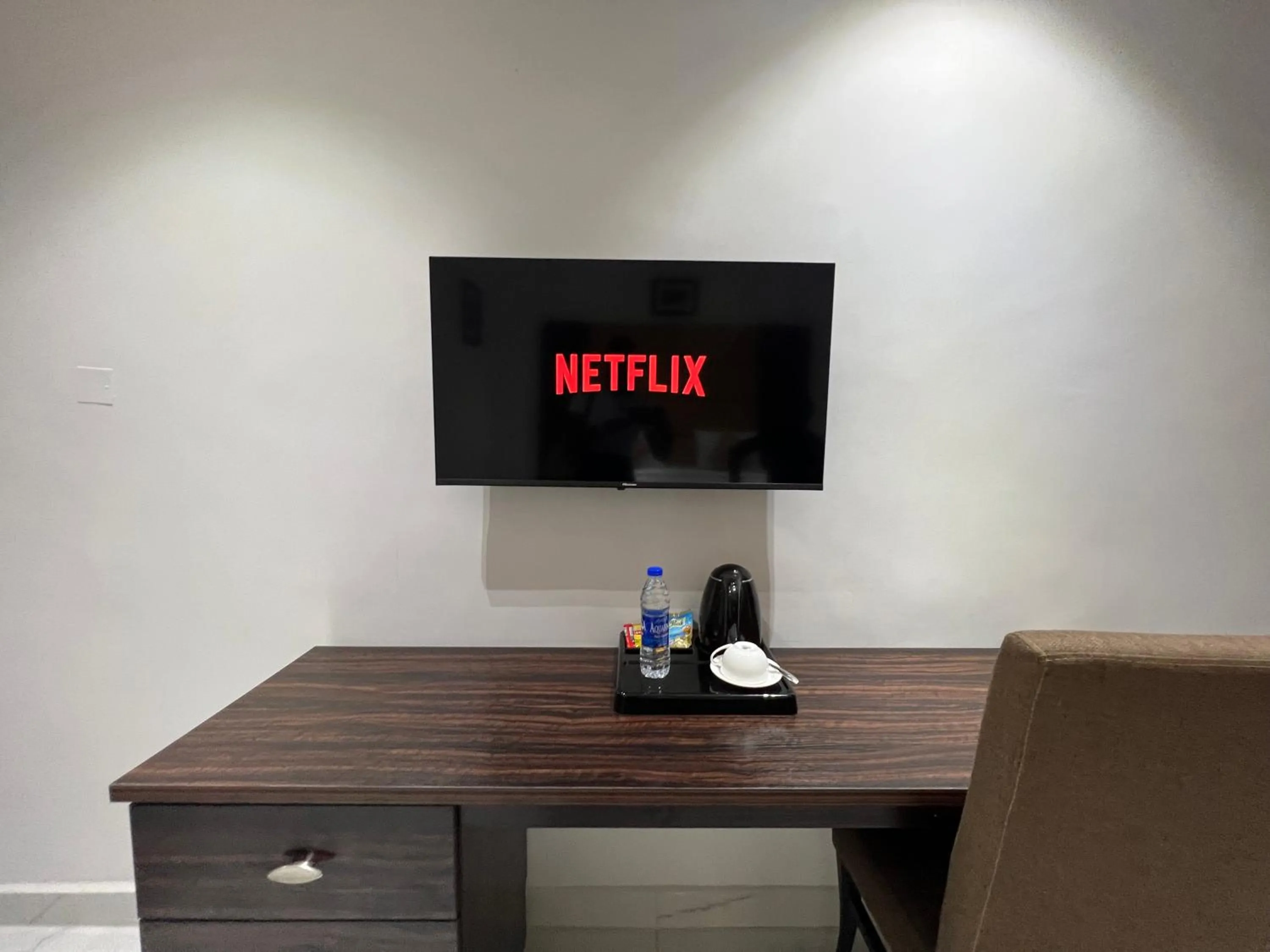 Communal lounge/ TV room in Riviera Hotel, Apartments & Resorts