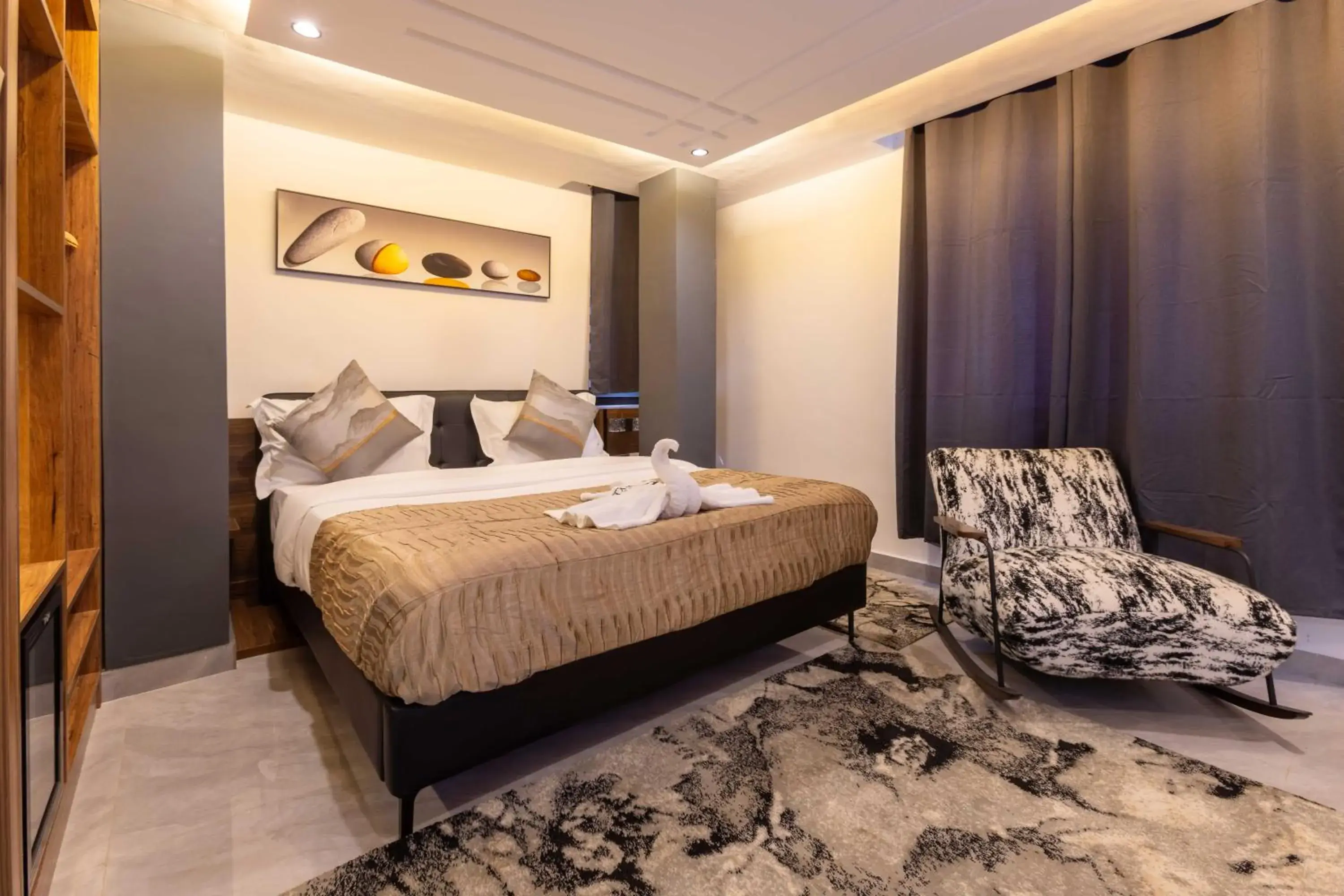 Bedroom, Bed in The Cabyn Boutique Hotel Bedroom, Bed in The Cabyn Boutique Hotel