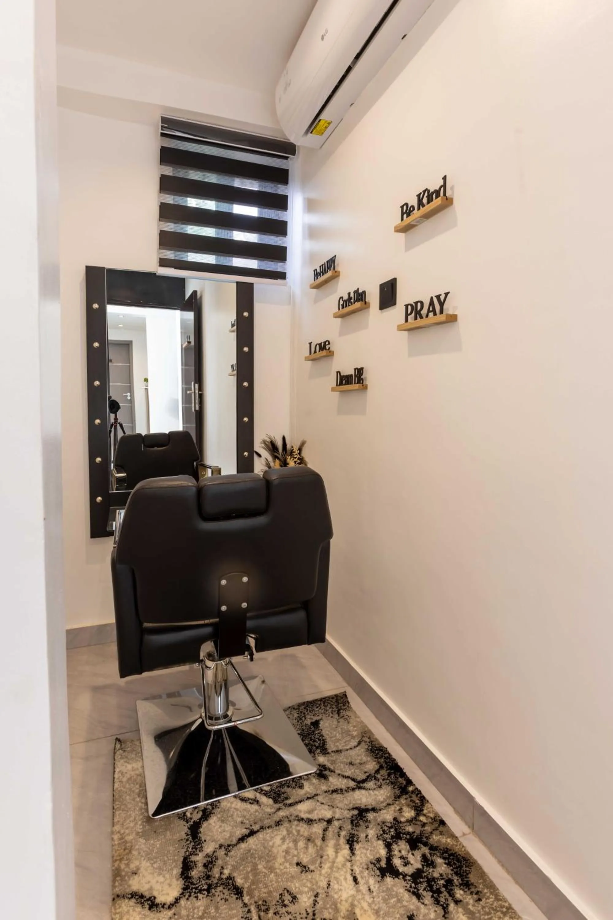 hair dresser in The Cabyn Boutique Hotel
