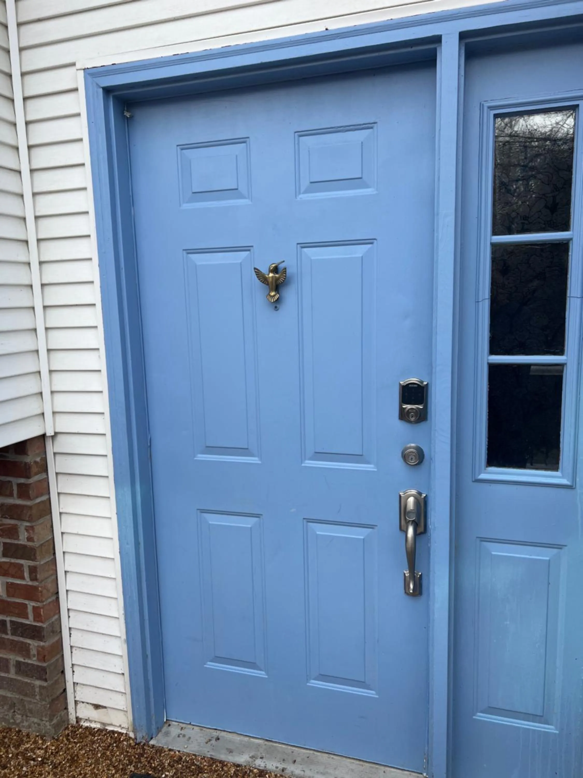 Smart Entire Loft, 3 br, 2 bath, with 3 tv