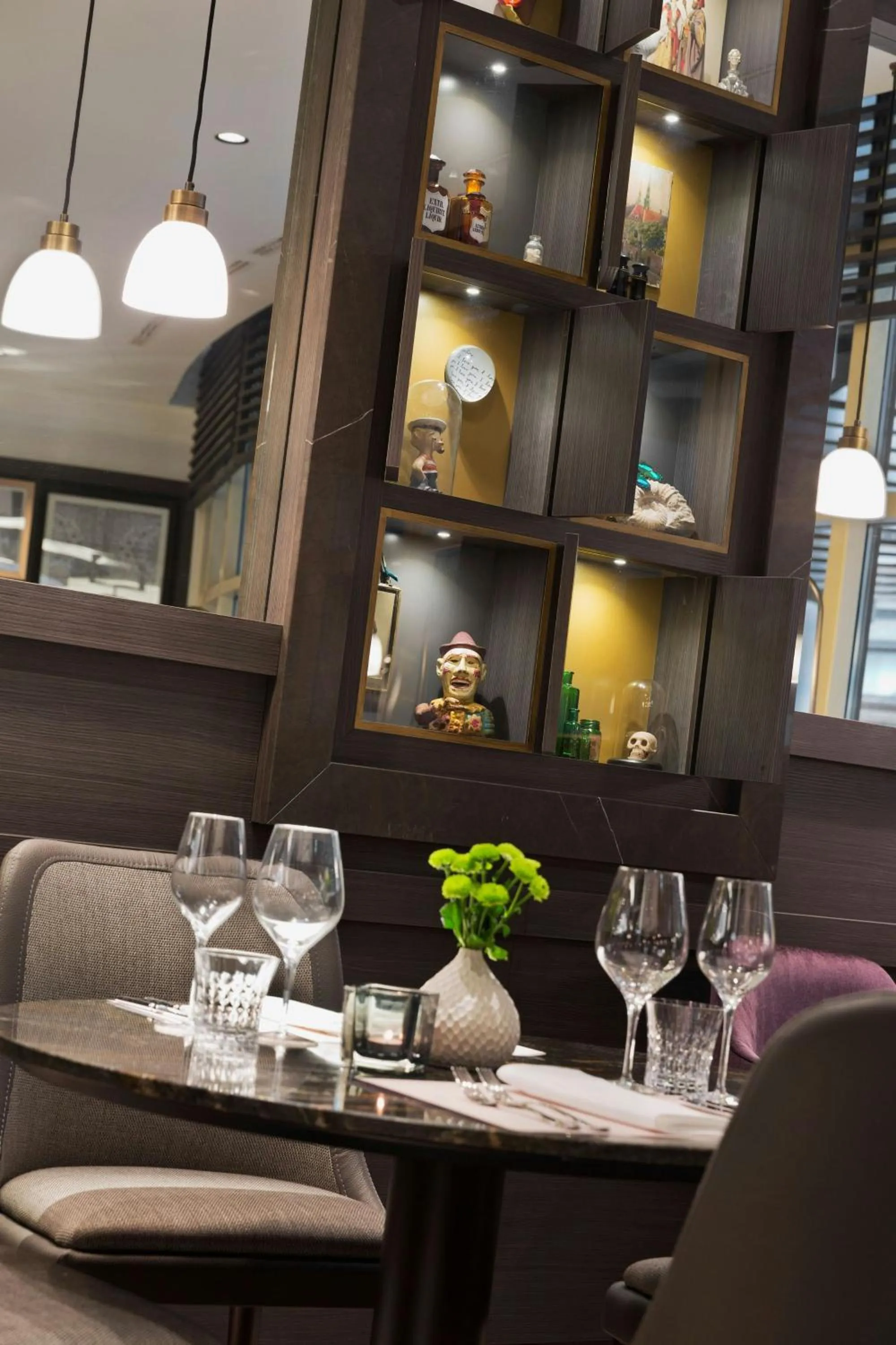 Restaurant/places to eat in Renaissance Vienna Schönbrunn Hotel