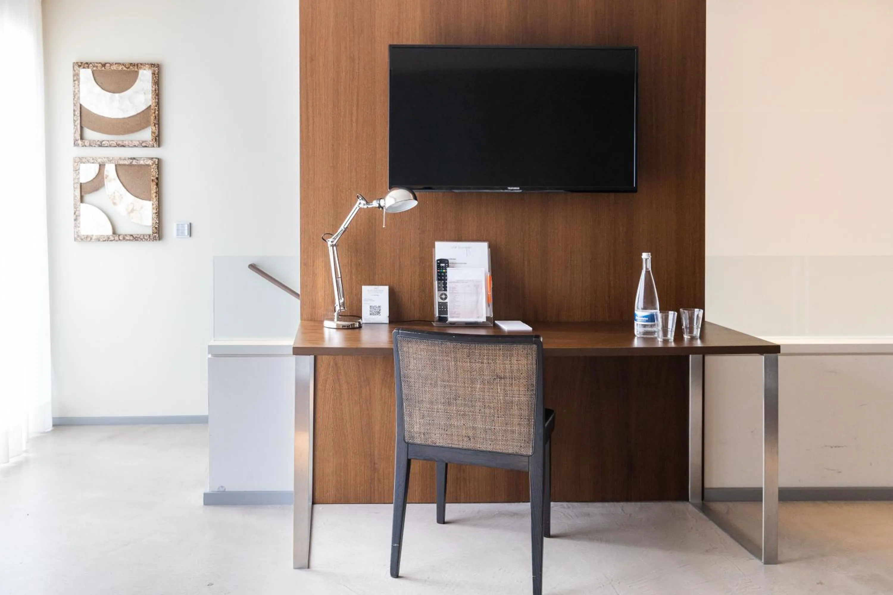 Seating area in BoardingWorld Heidelberg