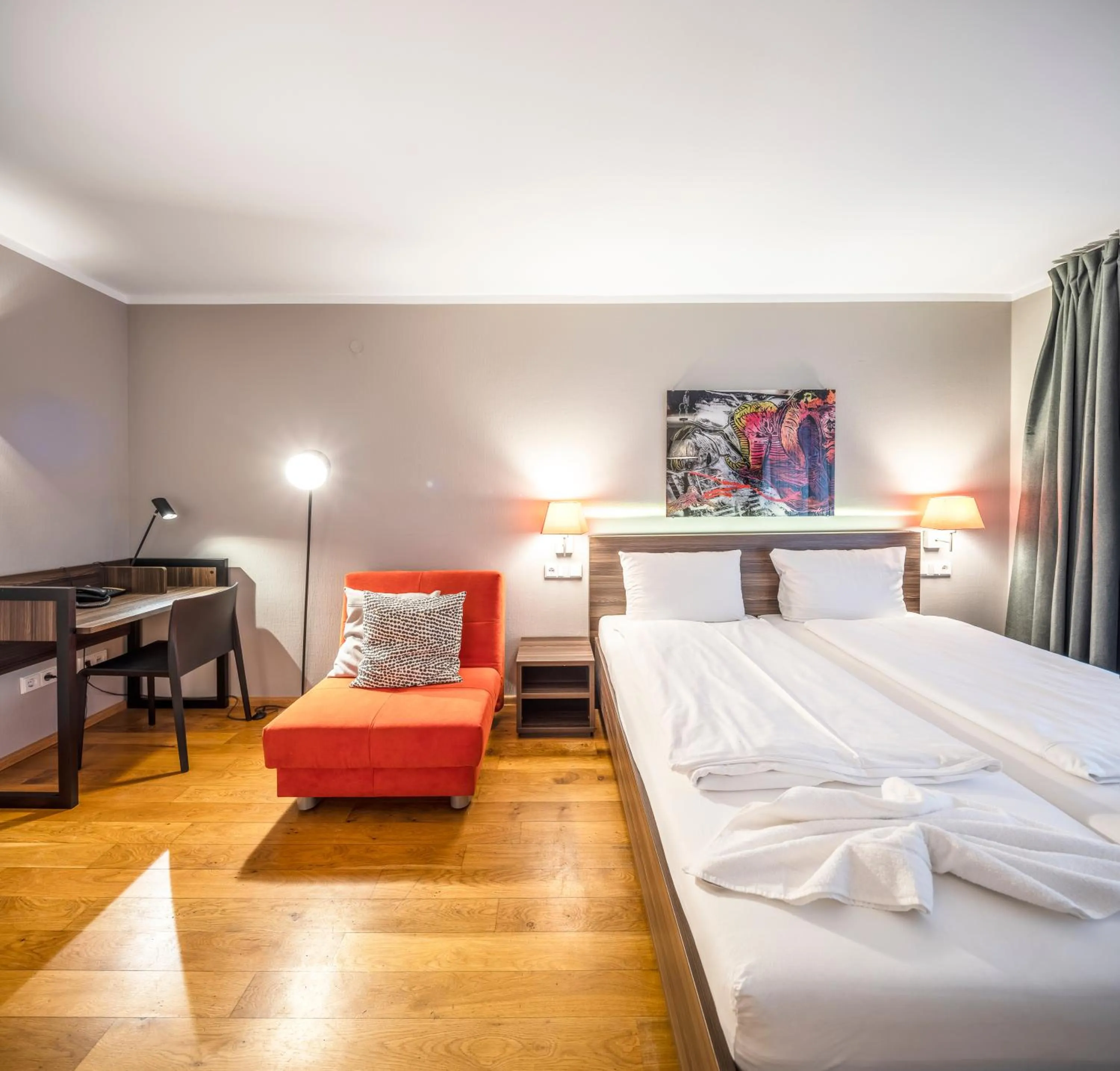 Photo of the whole room, Bed in BoardingWorld Heidelberg