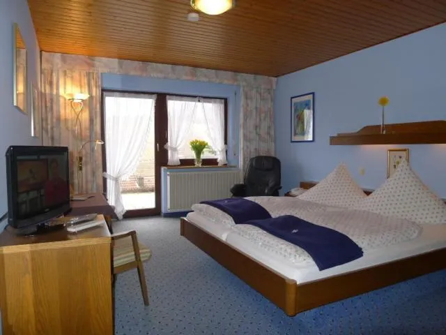 Bed in Landhaus Schoenen