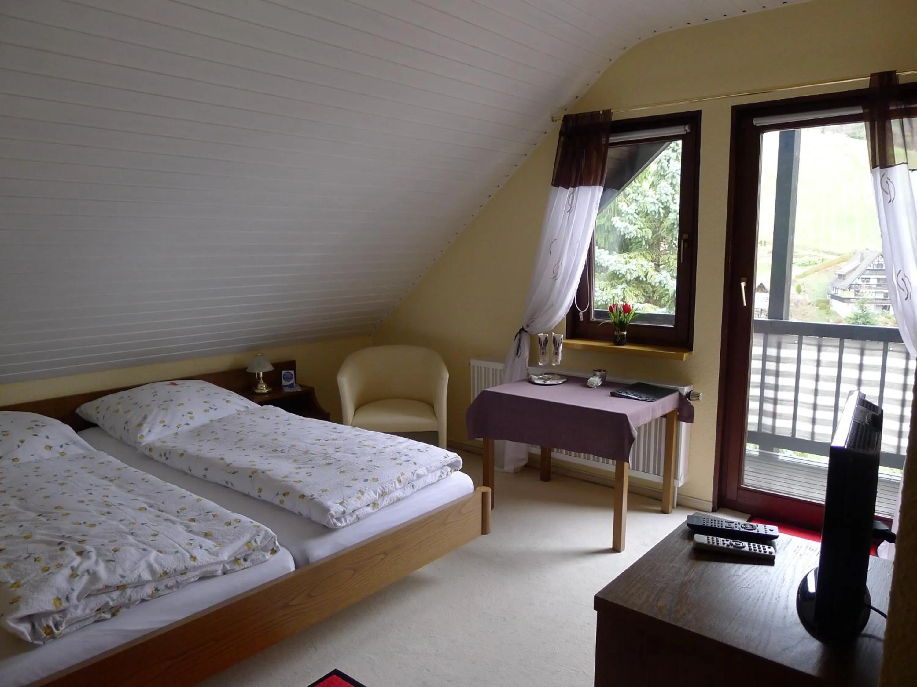 Bed in Landhaus Schoenen