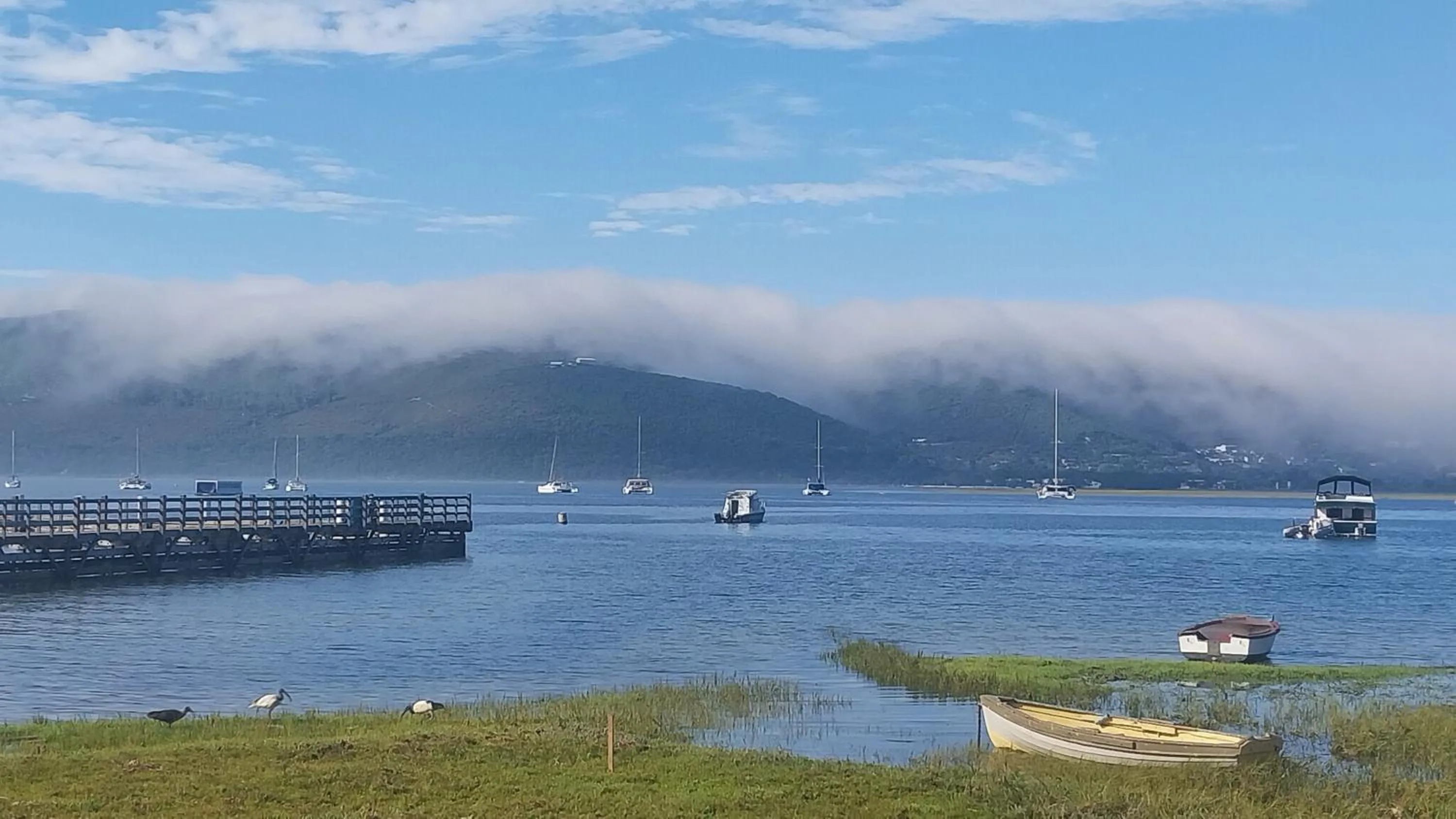 Lake view in Knysna Estate Lagoon - Garden Apartments- Secure Estate - off the grid