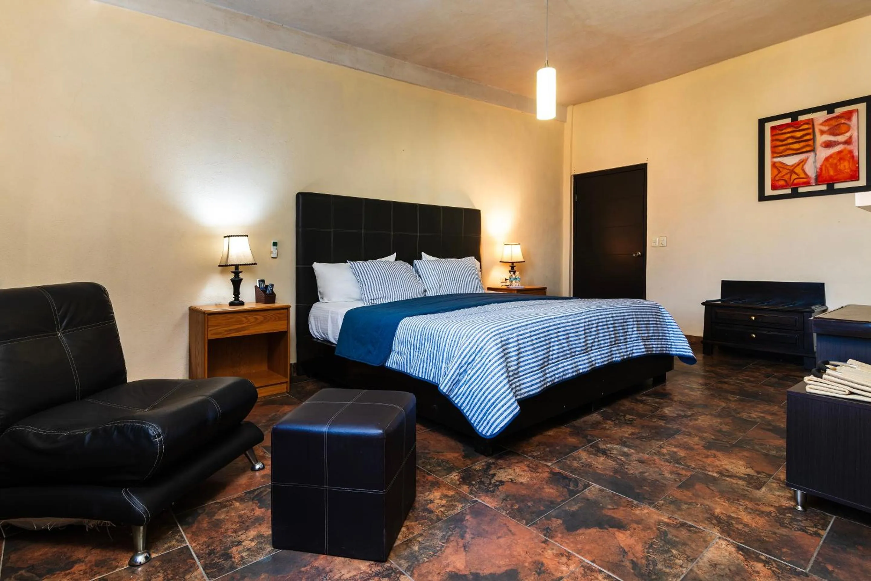 Bedroom in Capital O Posada Del Pescador, Los Cabos