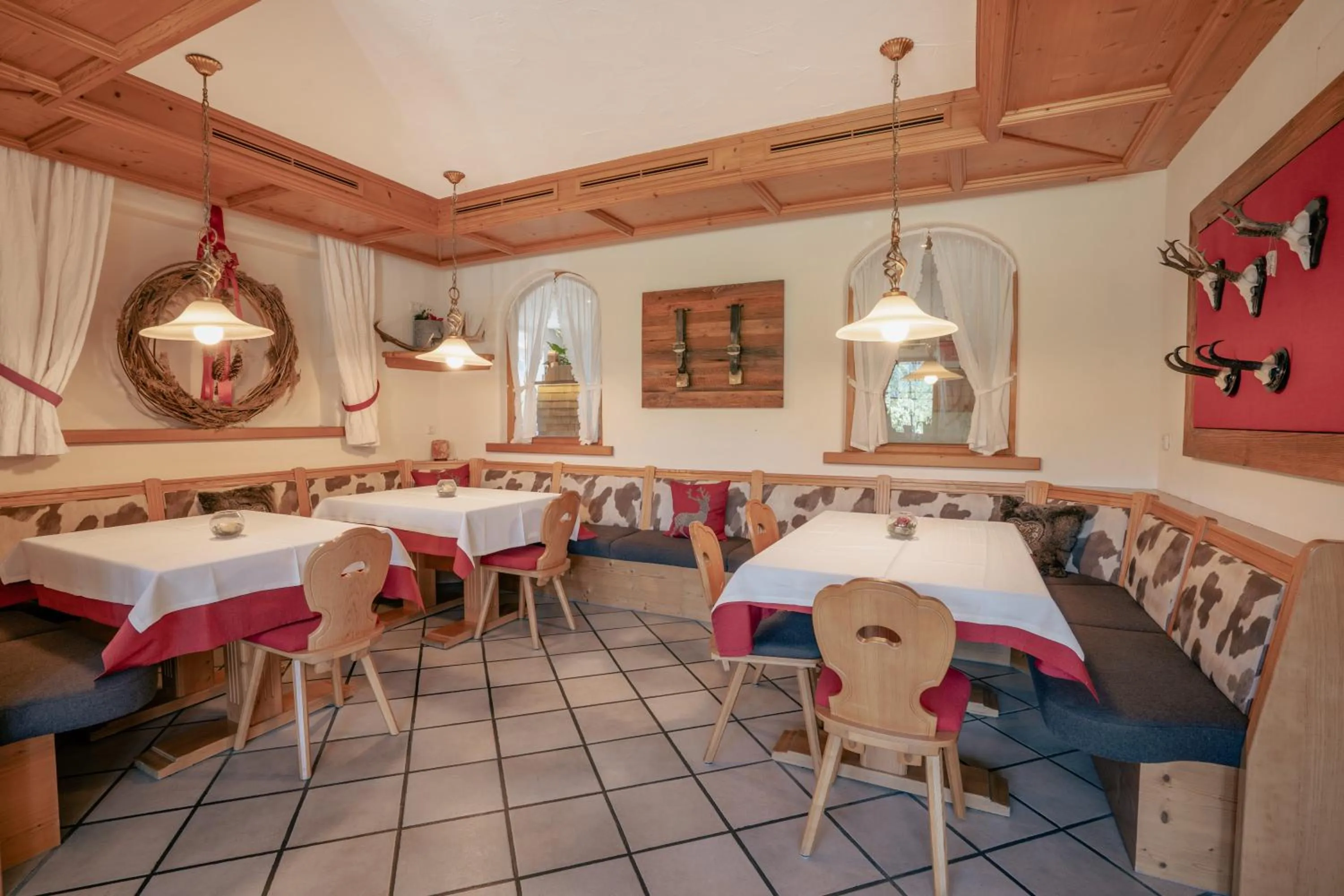 Restaurant/places to eat in Hotel garni Oberdorfer Stuben