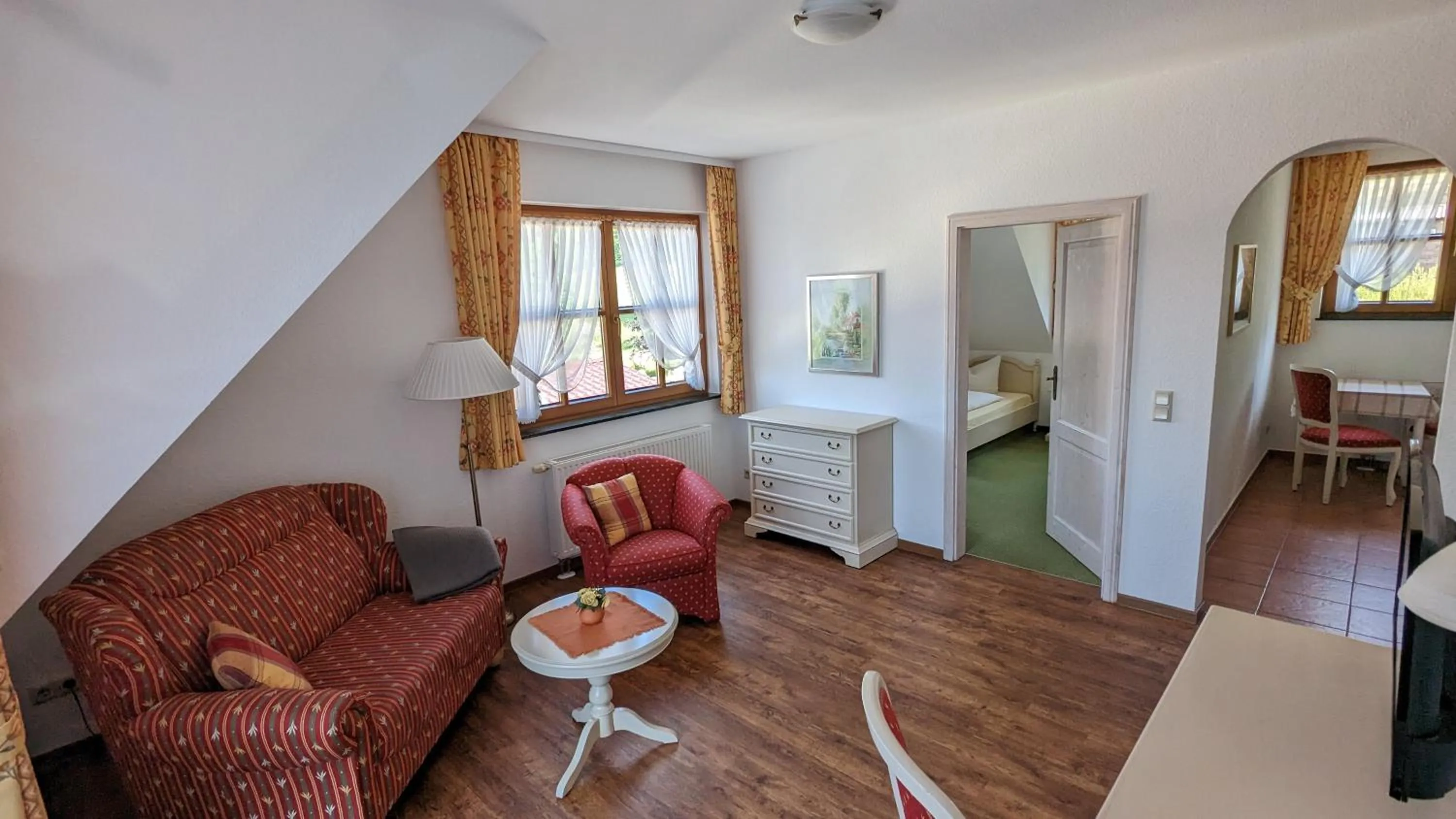 Kitchen or kitchenette in Hotel und Berggasthof Zum Sonnenhof