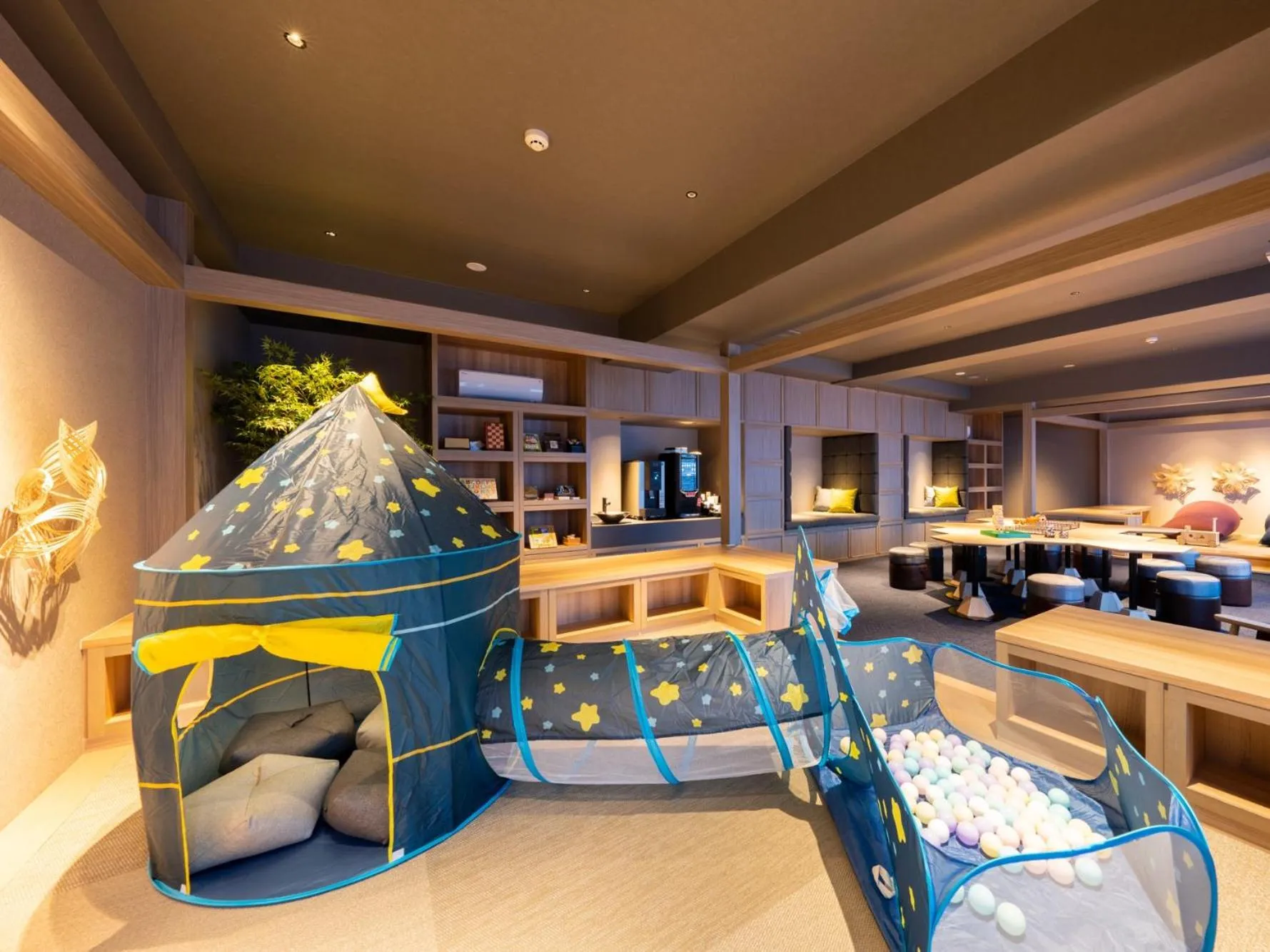 Children play ground in Grandvrio Hotel Beppuwan Wakura - ROUTE INN HOTELS -