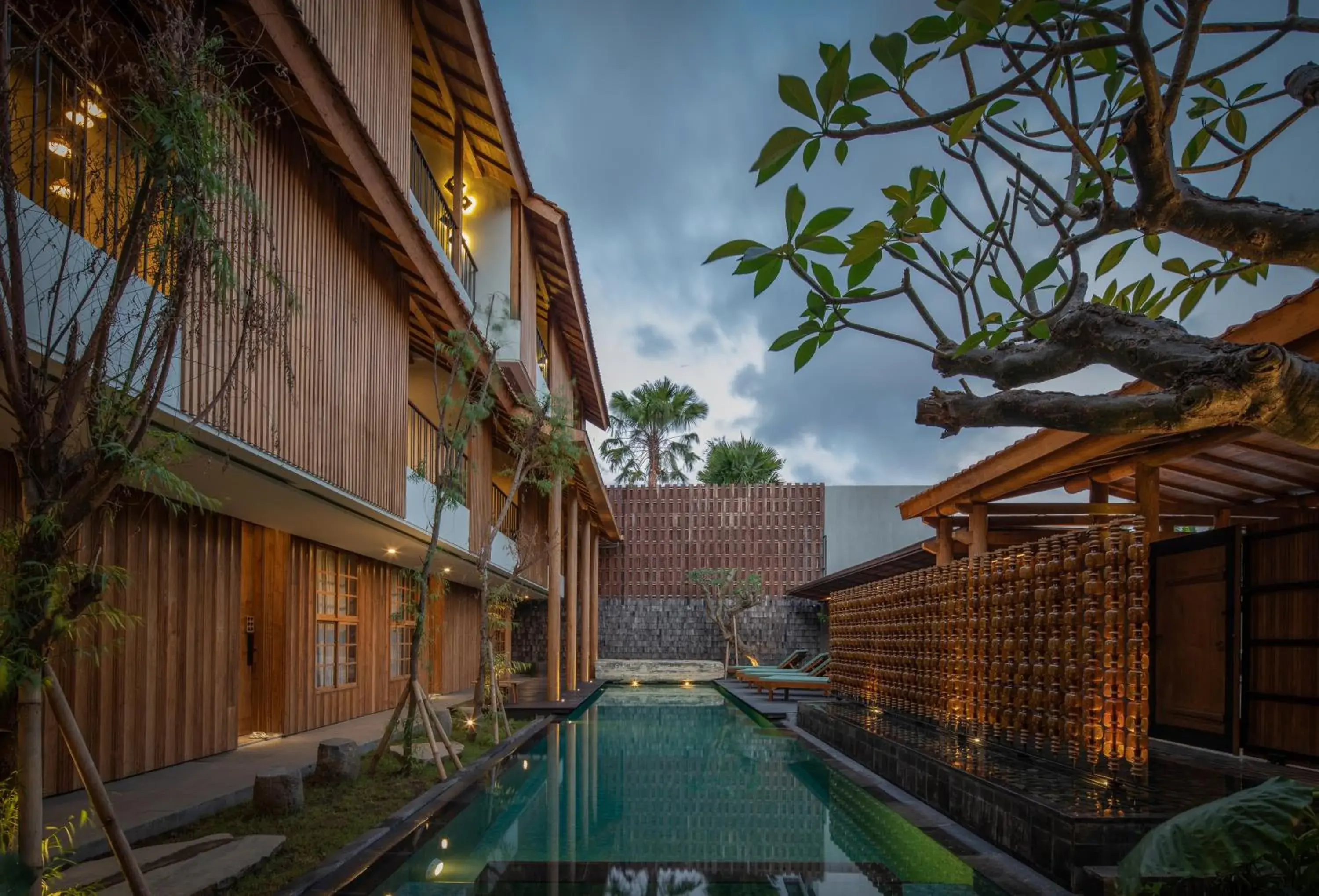 Property building in Tekuni 2 Property building in Tekuni 2