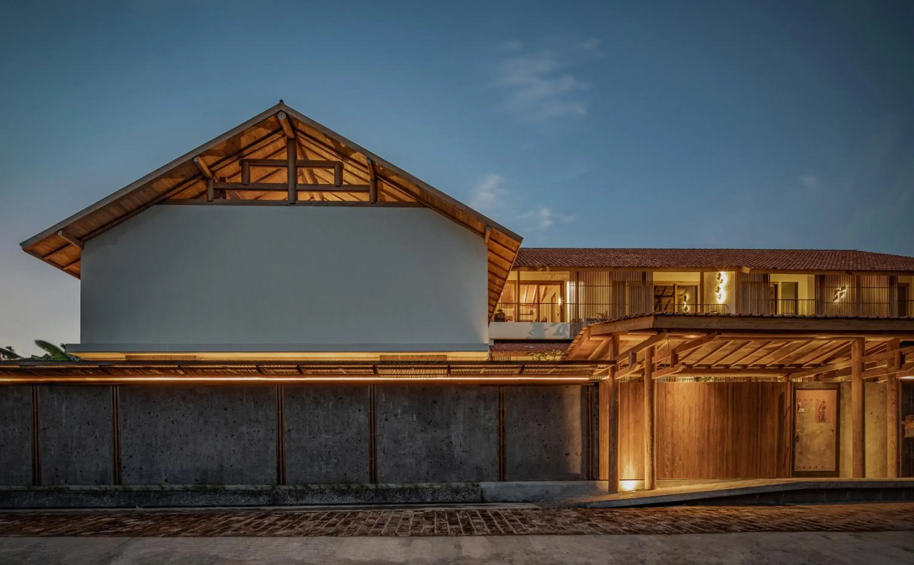 Property building in Tekuni 2 Property building in Tekuni 2