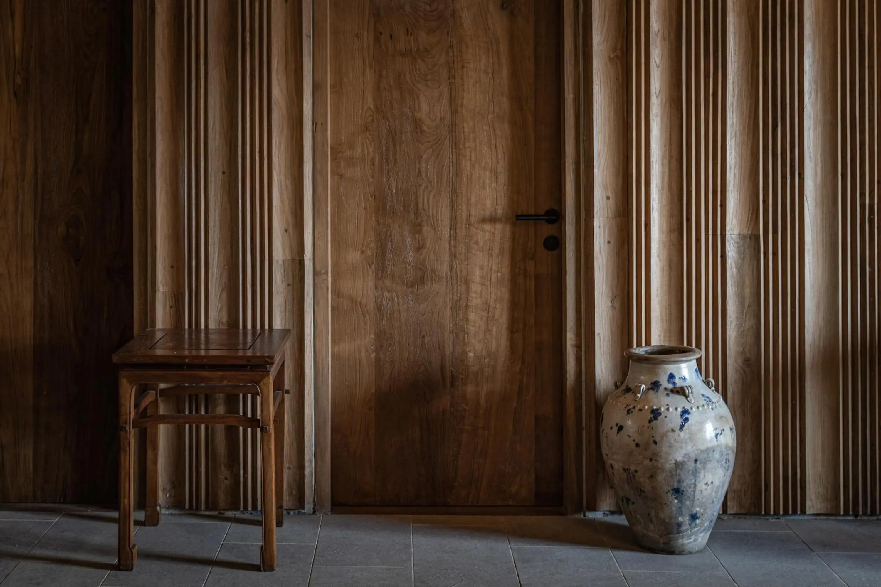 Property building in Tekuni 2 Property building in Tekuni 2