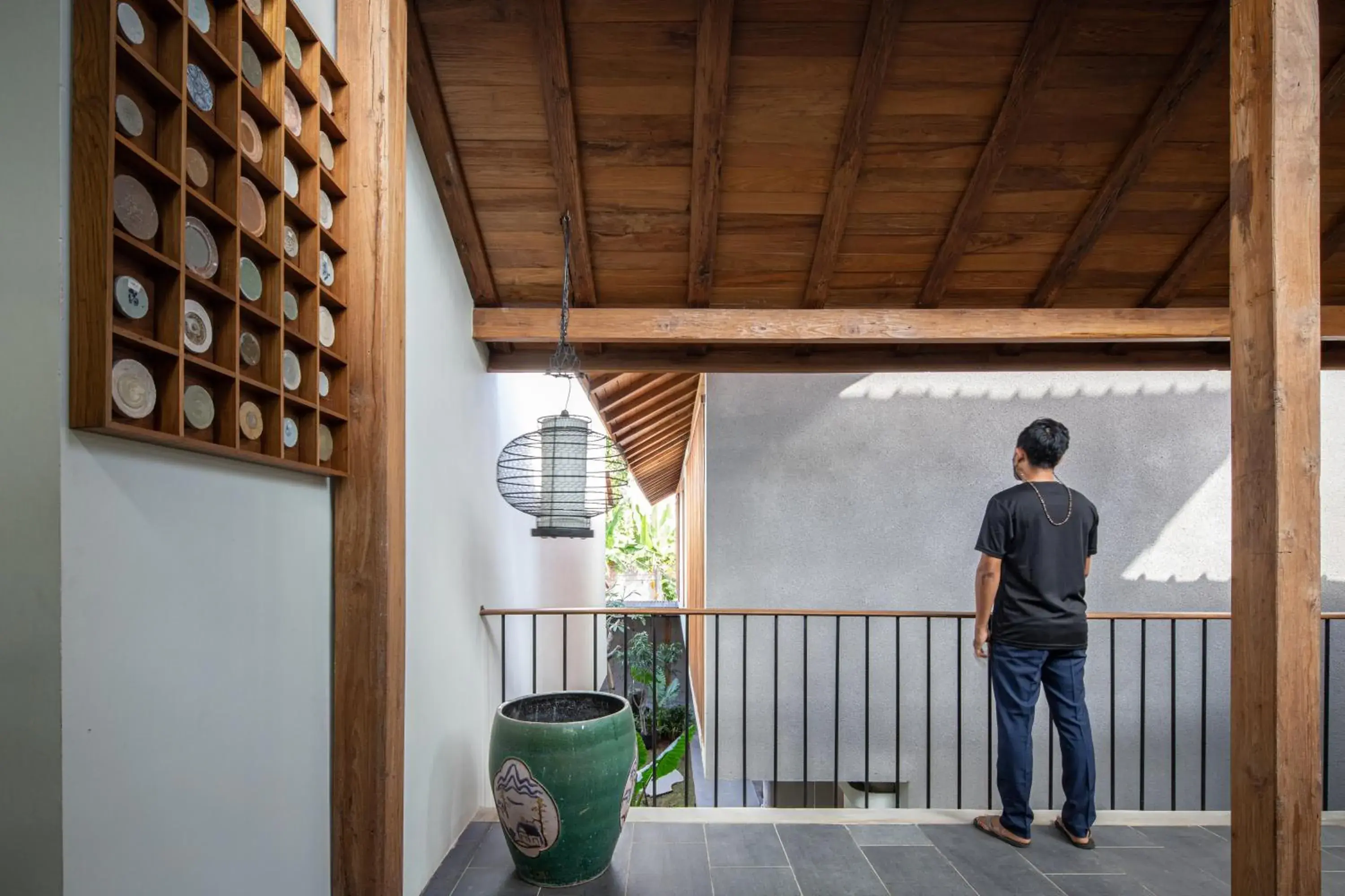 Property building in Tekuni 2 Property building in Tekuni 2