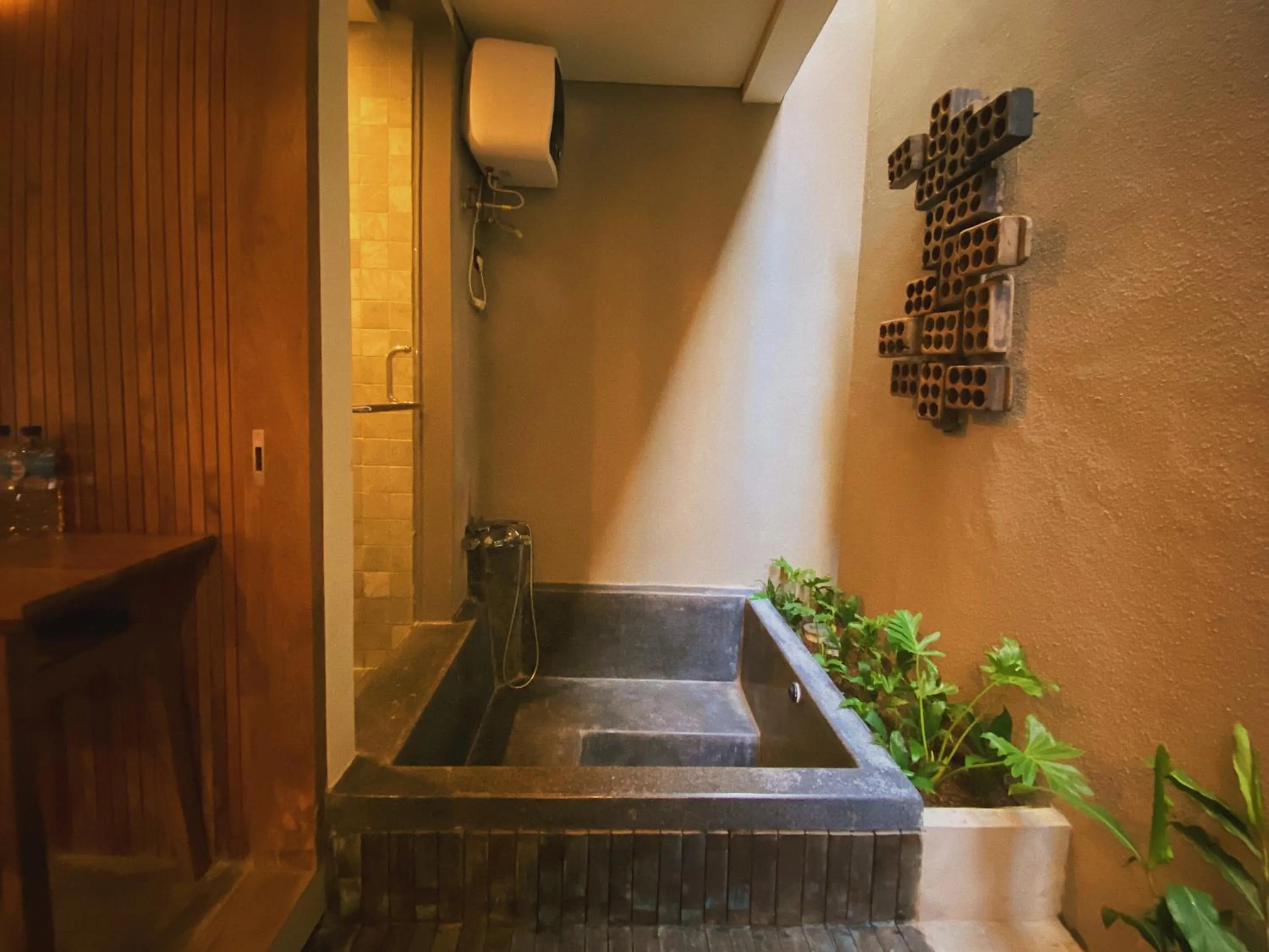 Bathroom in Tekuni 2