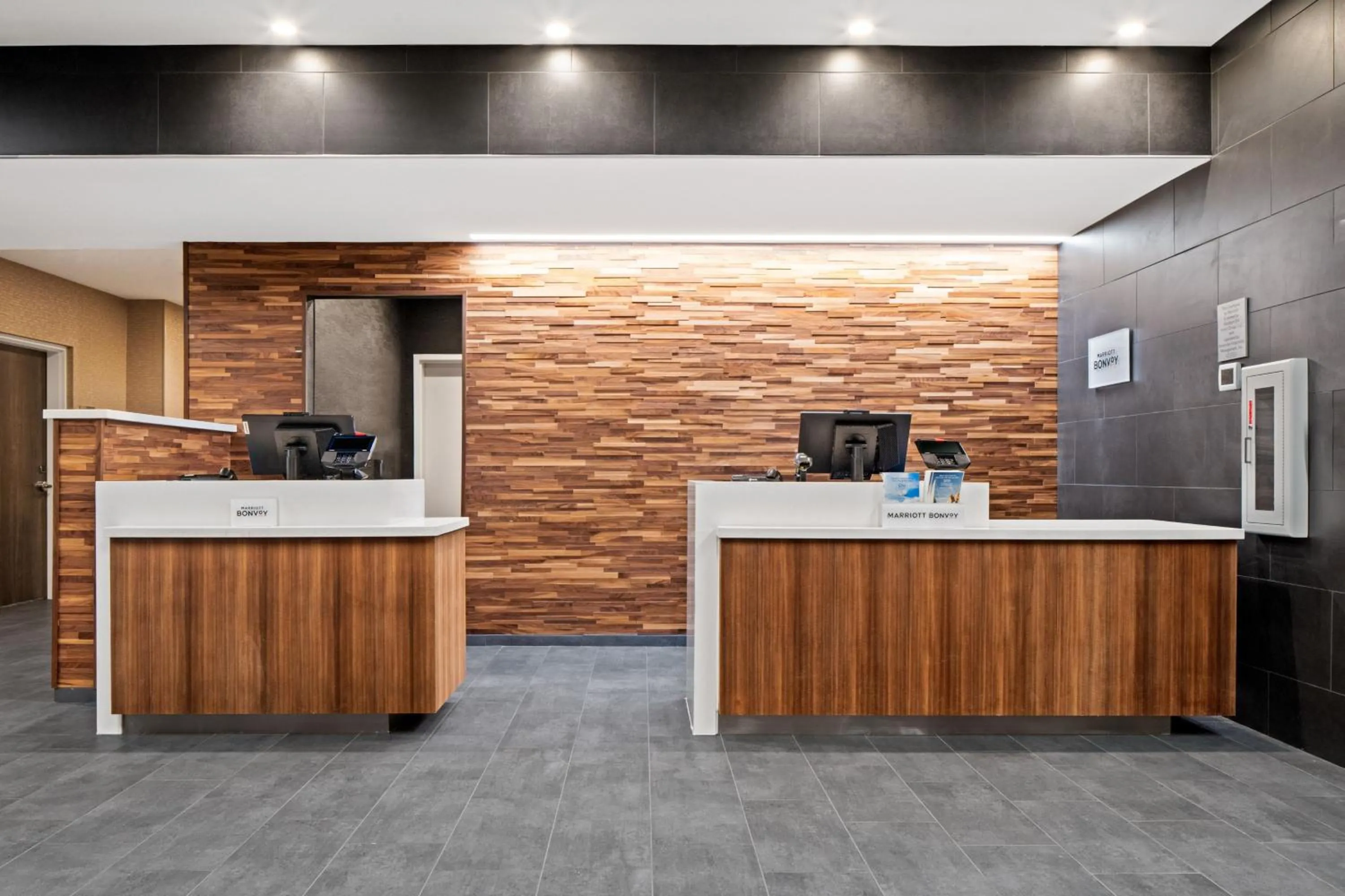 Lobby or reception in Courtyard by Marriott Houston Northeast