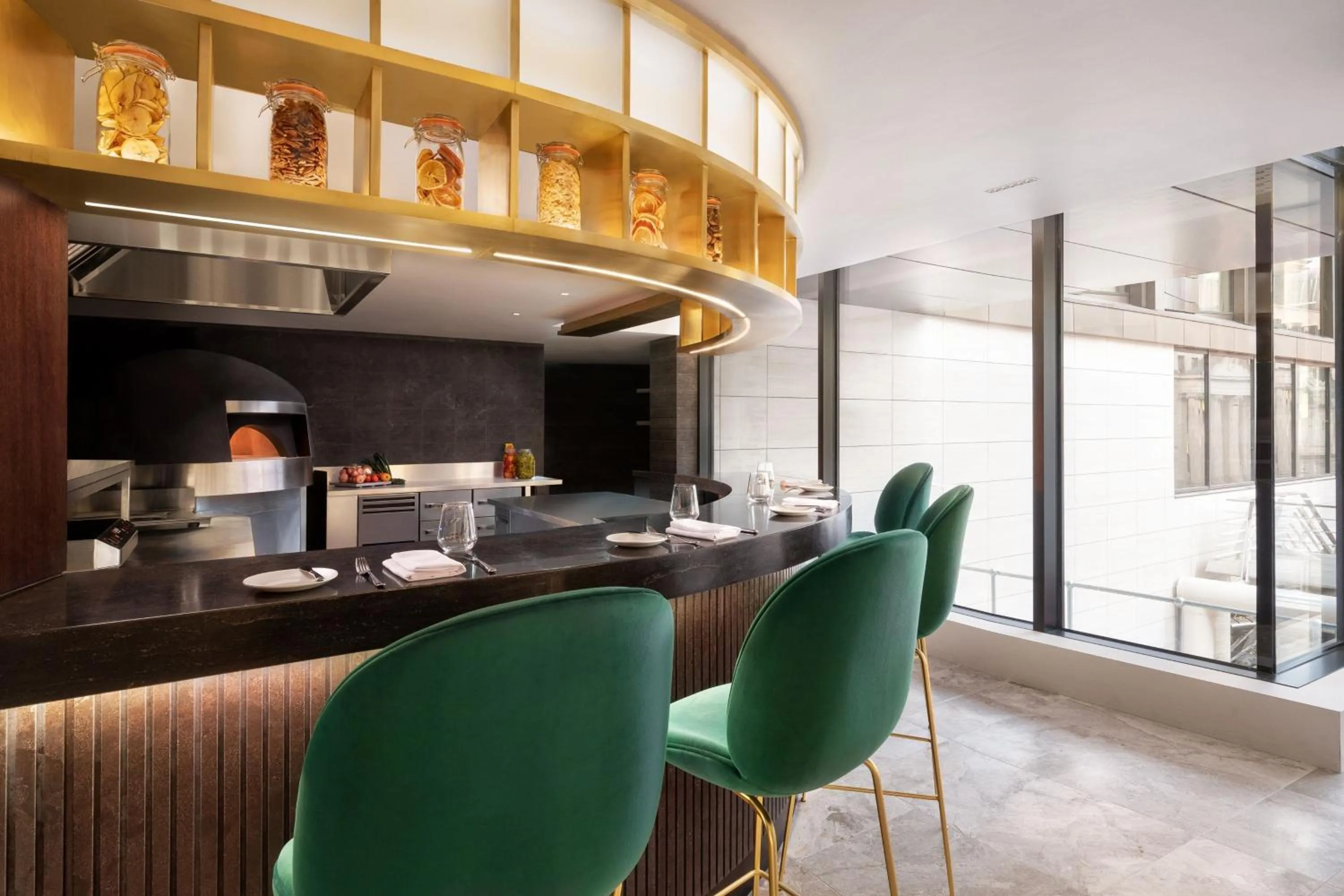 Restaurant/places to eat in The Westin London City