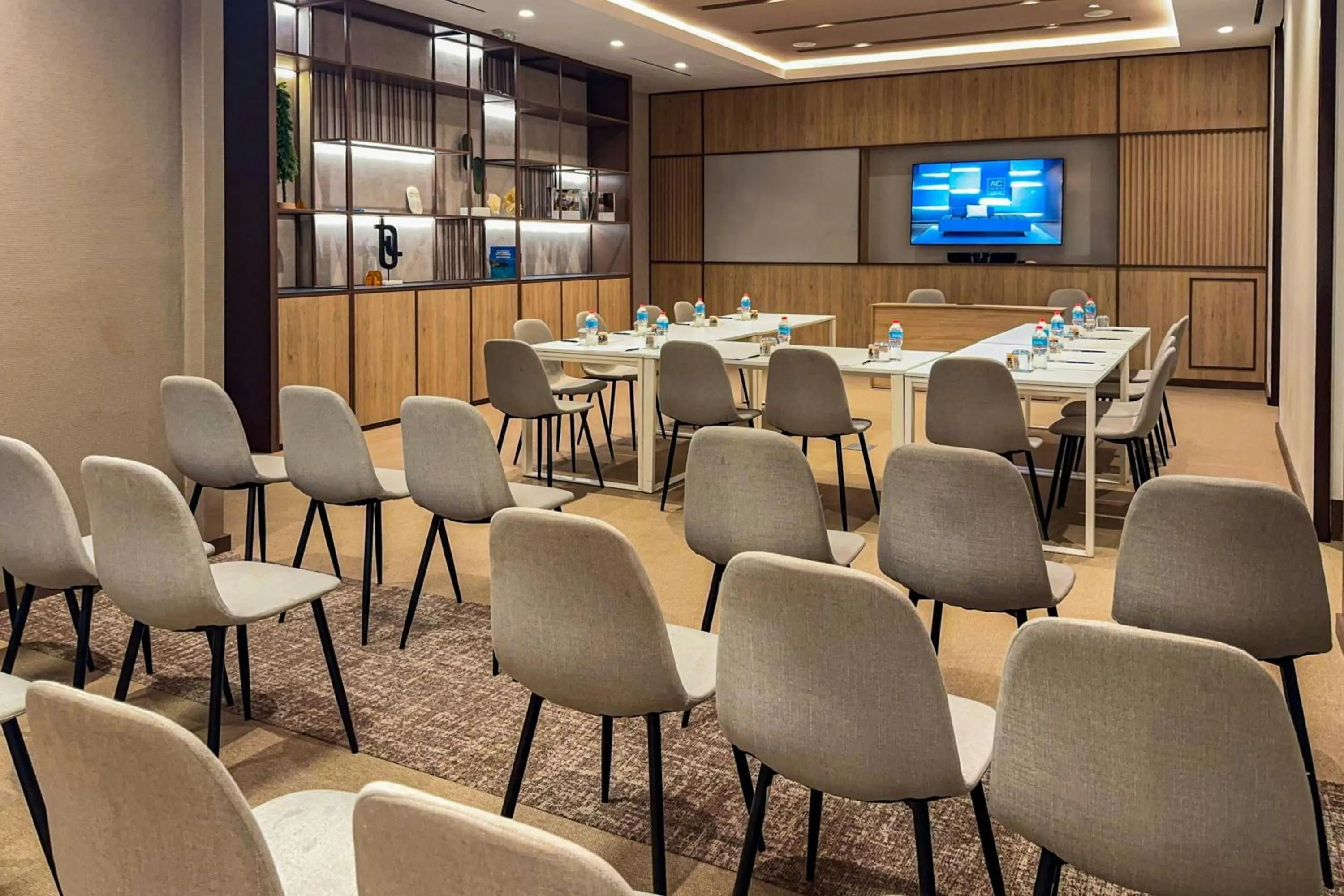 Meeting/conference room in AC Hotel by Marriott Punta Cana