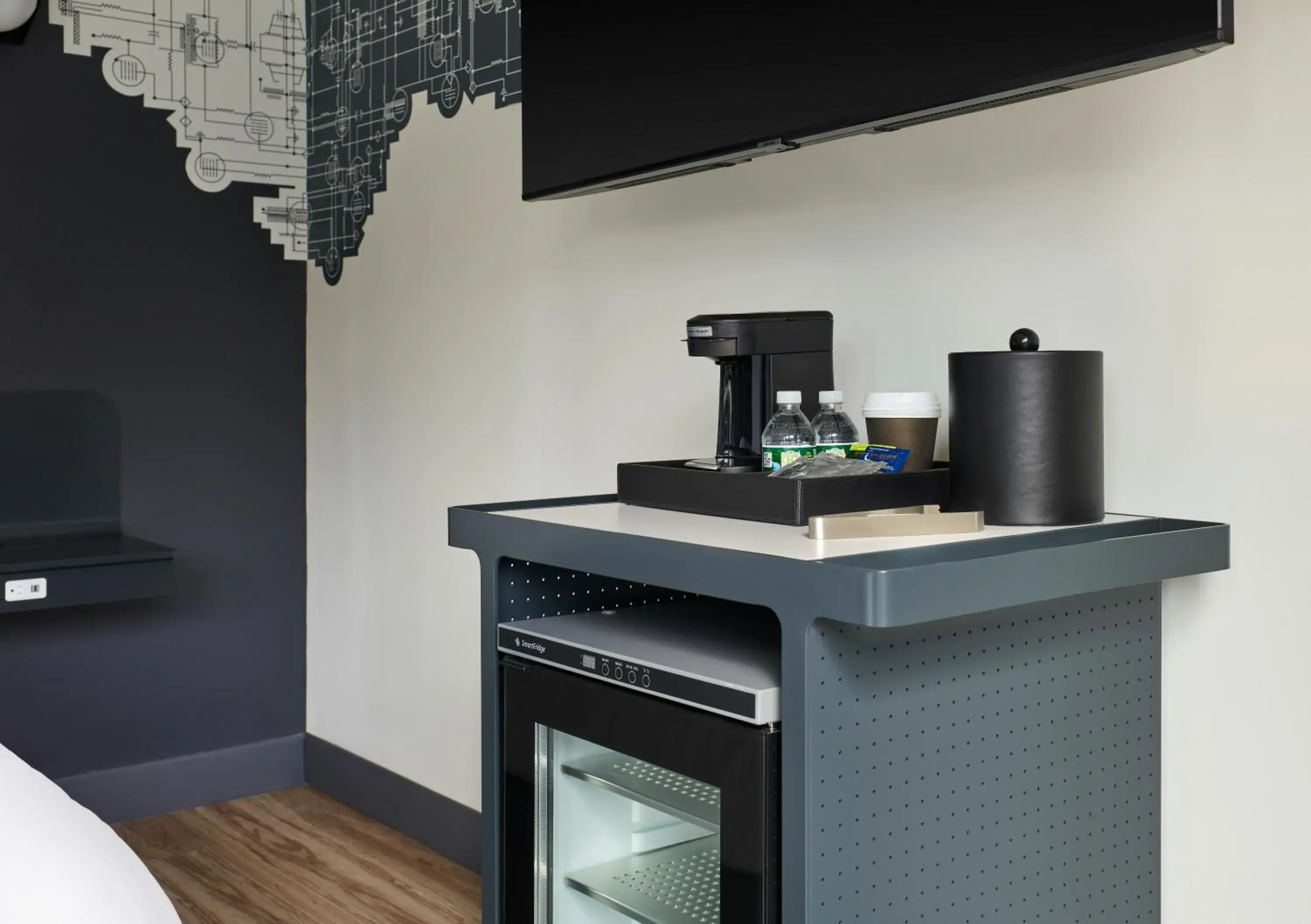 Corner King Room in Aloft Portland Downtown Waterfront ME Corner King Room in Aloft Portland Downtown Waterfront ME