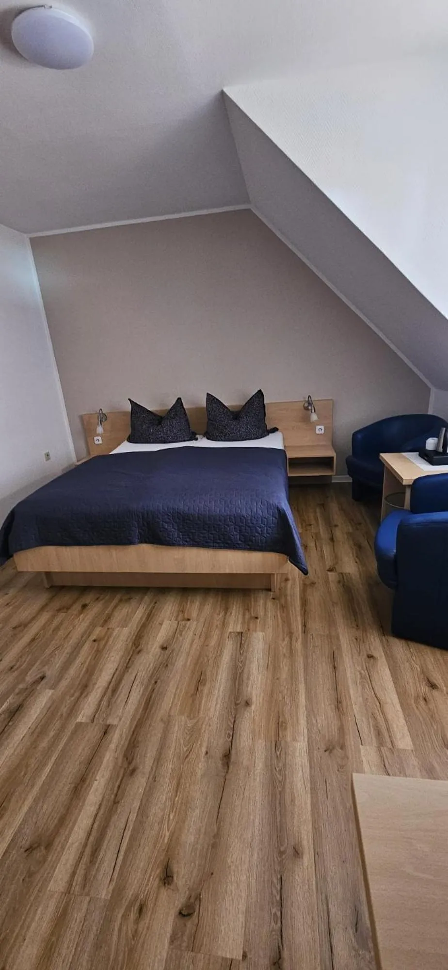 Photo of the whole room, Bed in Hotel Am Deich