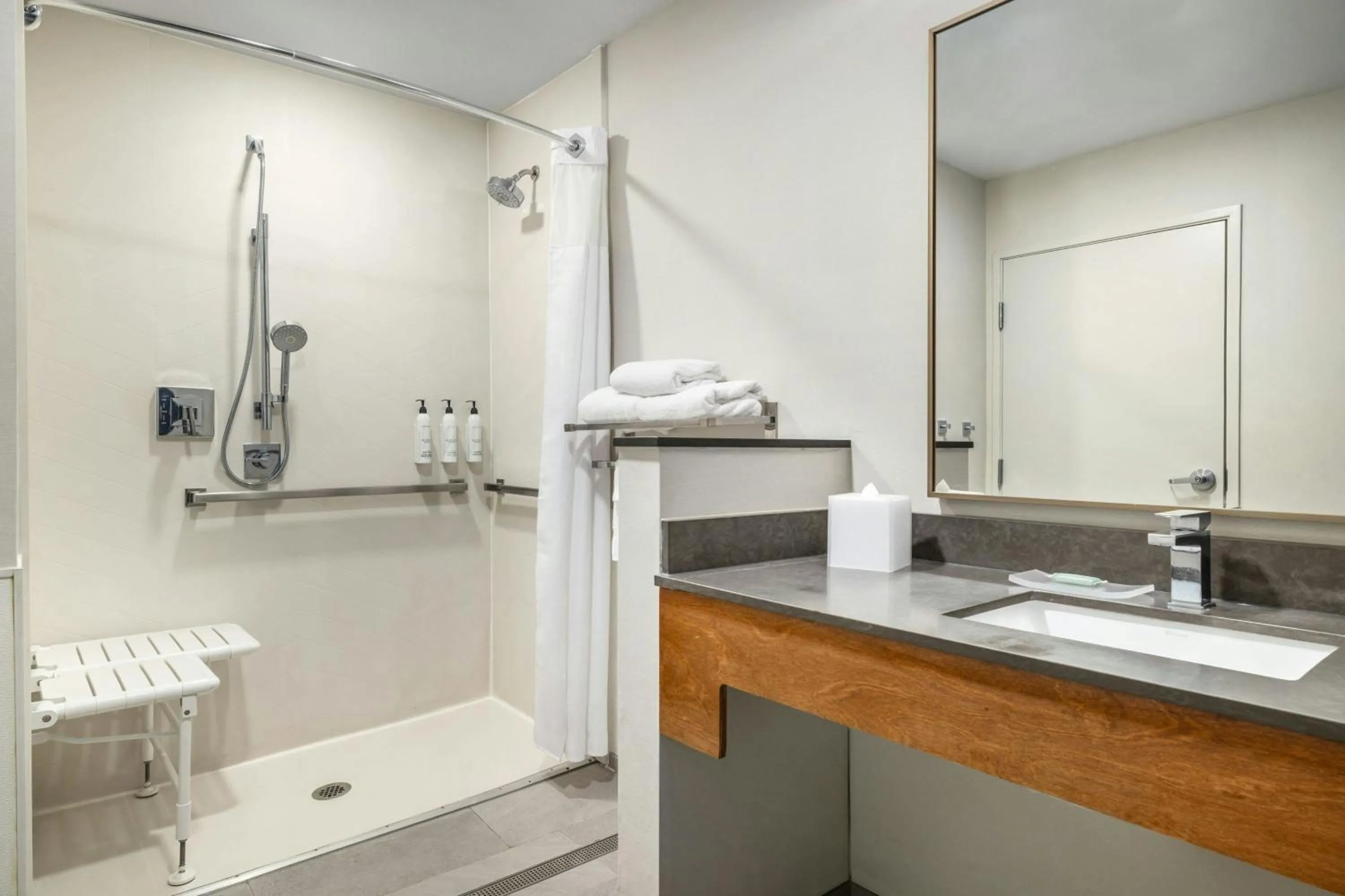 Bathroom in Fairfield by Marriott Inn & Suites San Antonio Medical Center