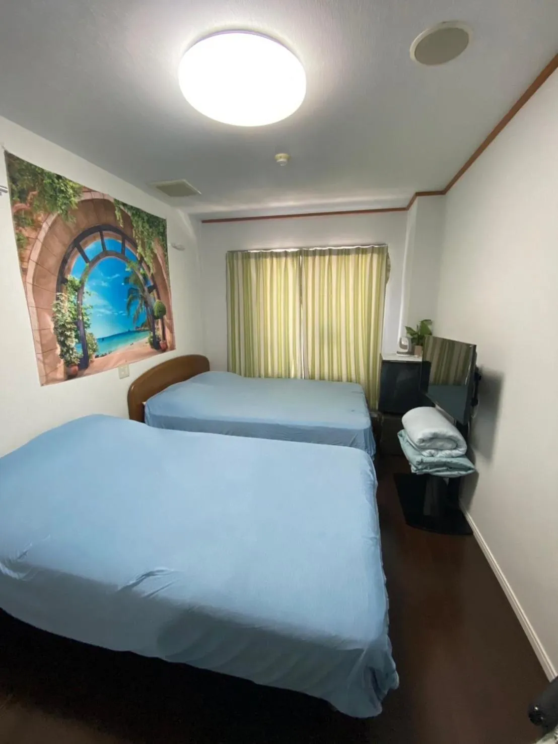 Bed in MR. TOMO KAWANA