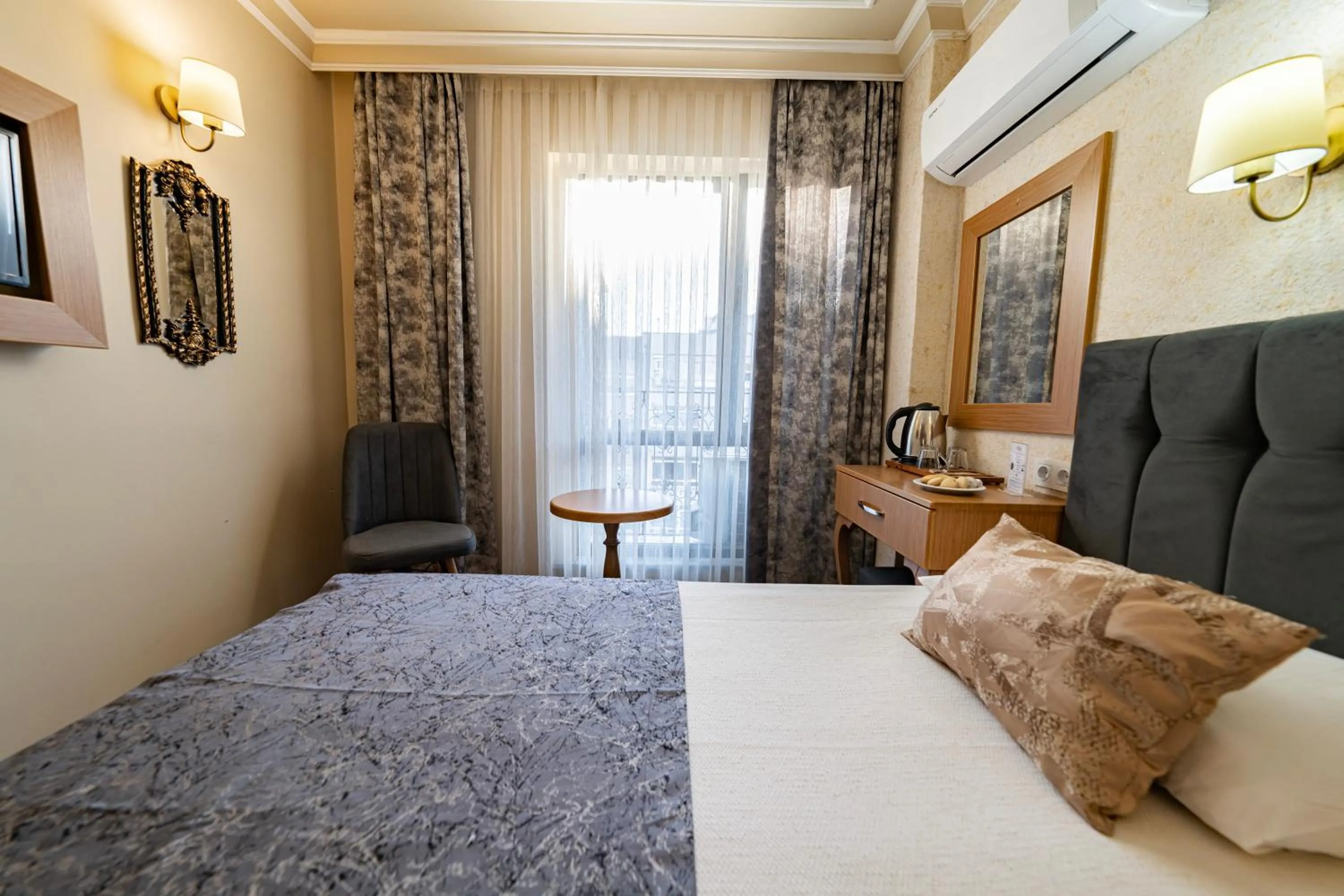 Massage, Bed in Hamit Hotel Kizilay