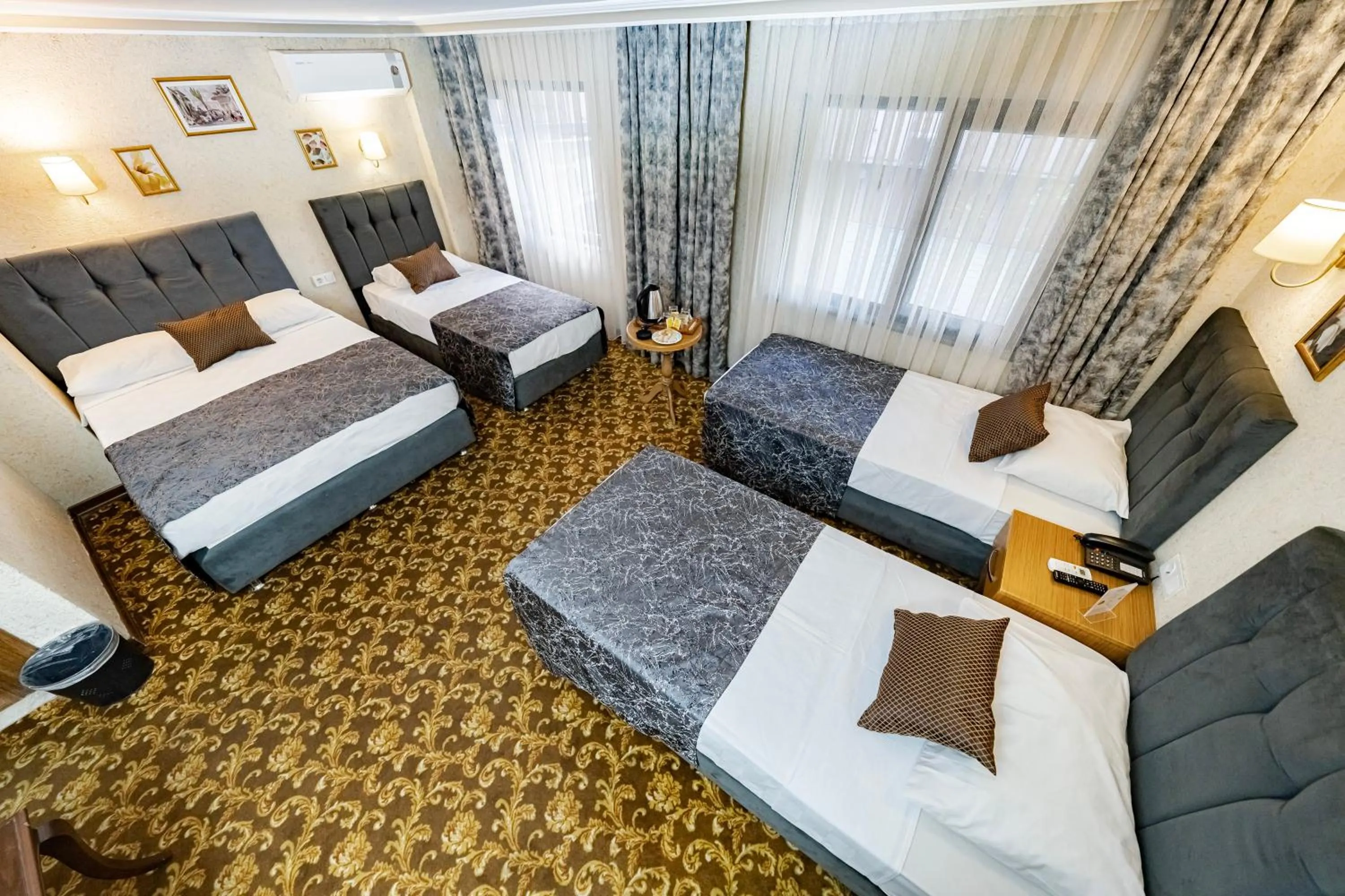 Family, Bed in Hamit Hotel Kizilay