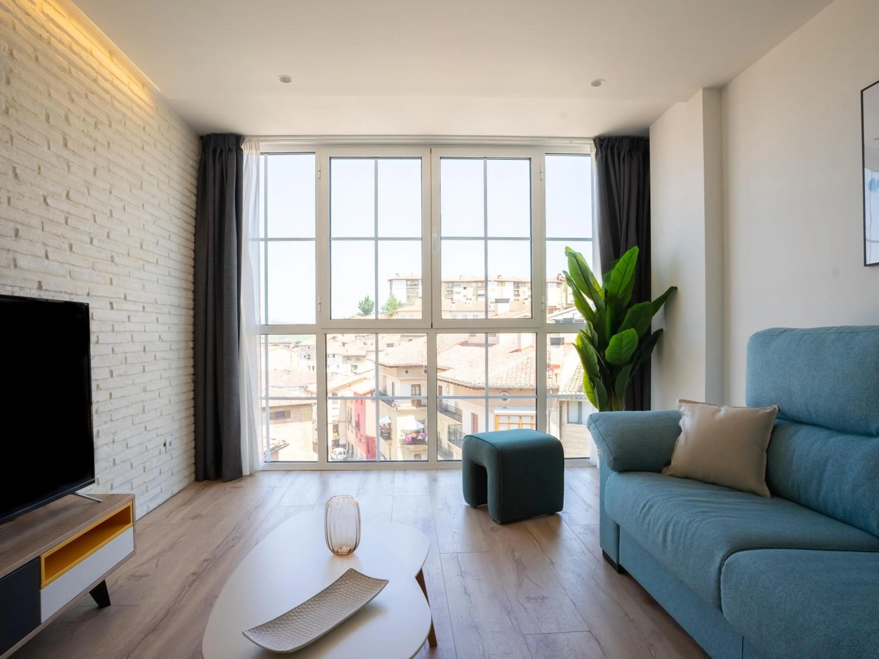 Living room in Limehome Haro Calle de la Vega