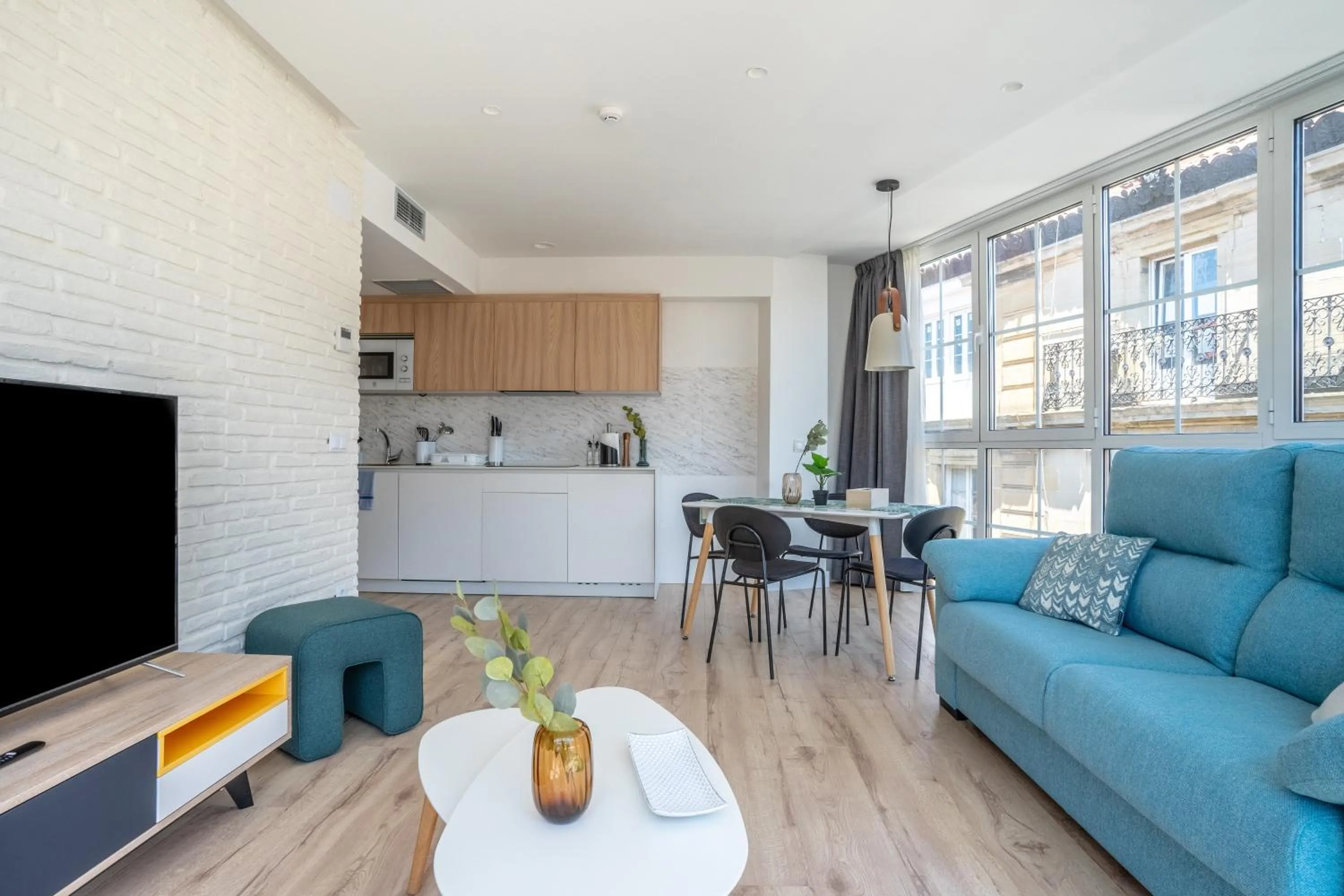 Living room in Limehome Haro Calle de la Vega