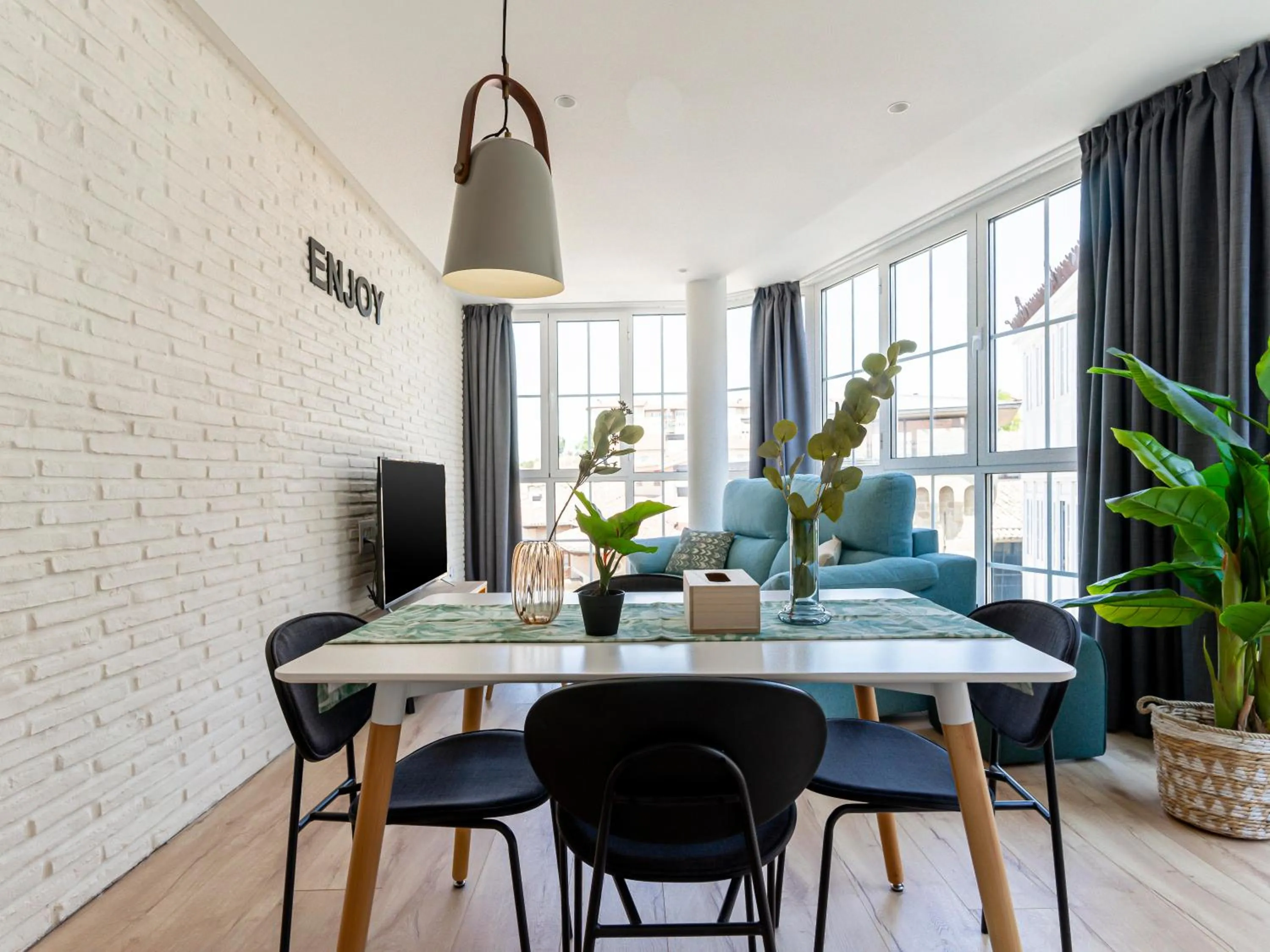 Living room in Limehome Haro Calle de la Vega