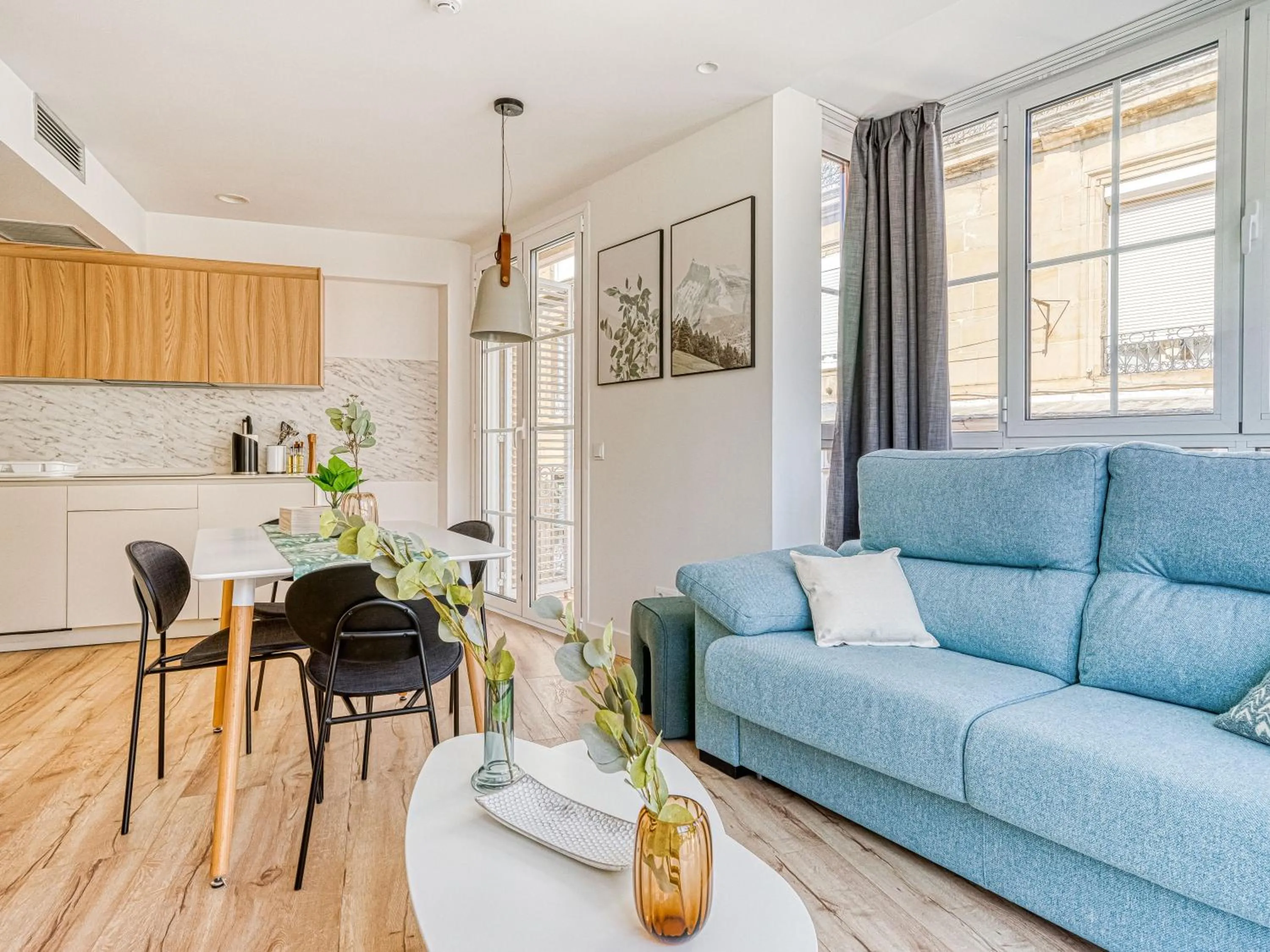 Living room in Limehome Haro Calle de la Vega