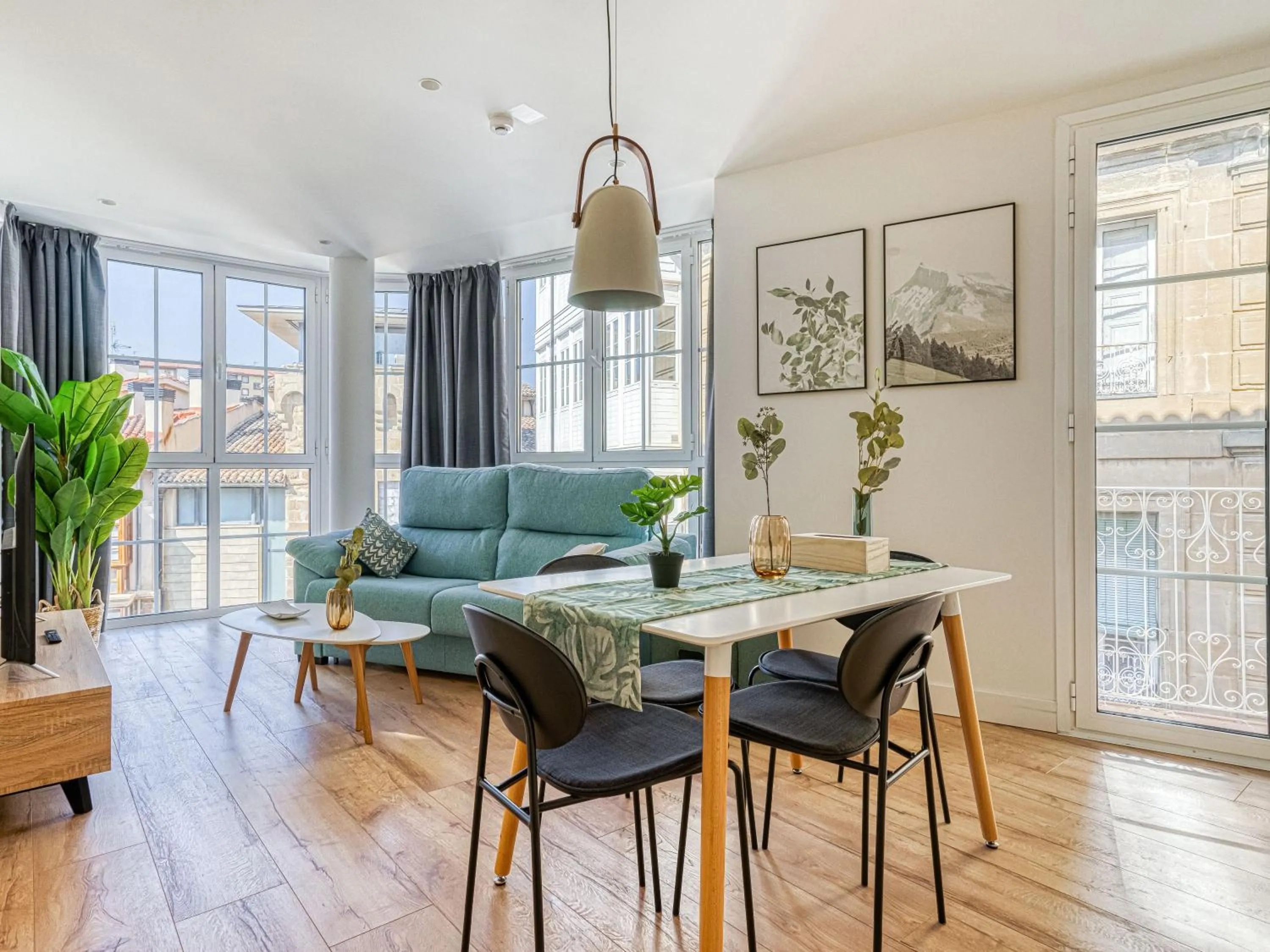 Living room in Limehome Haro Calle de la Vega