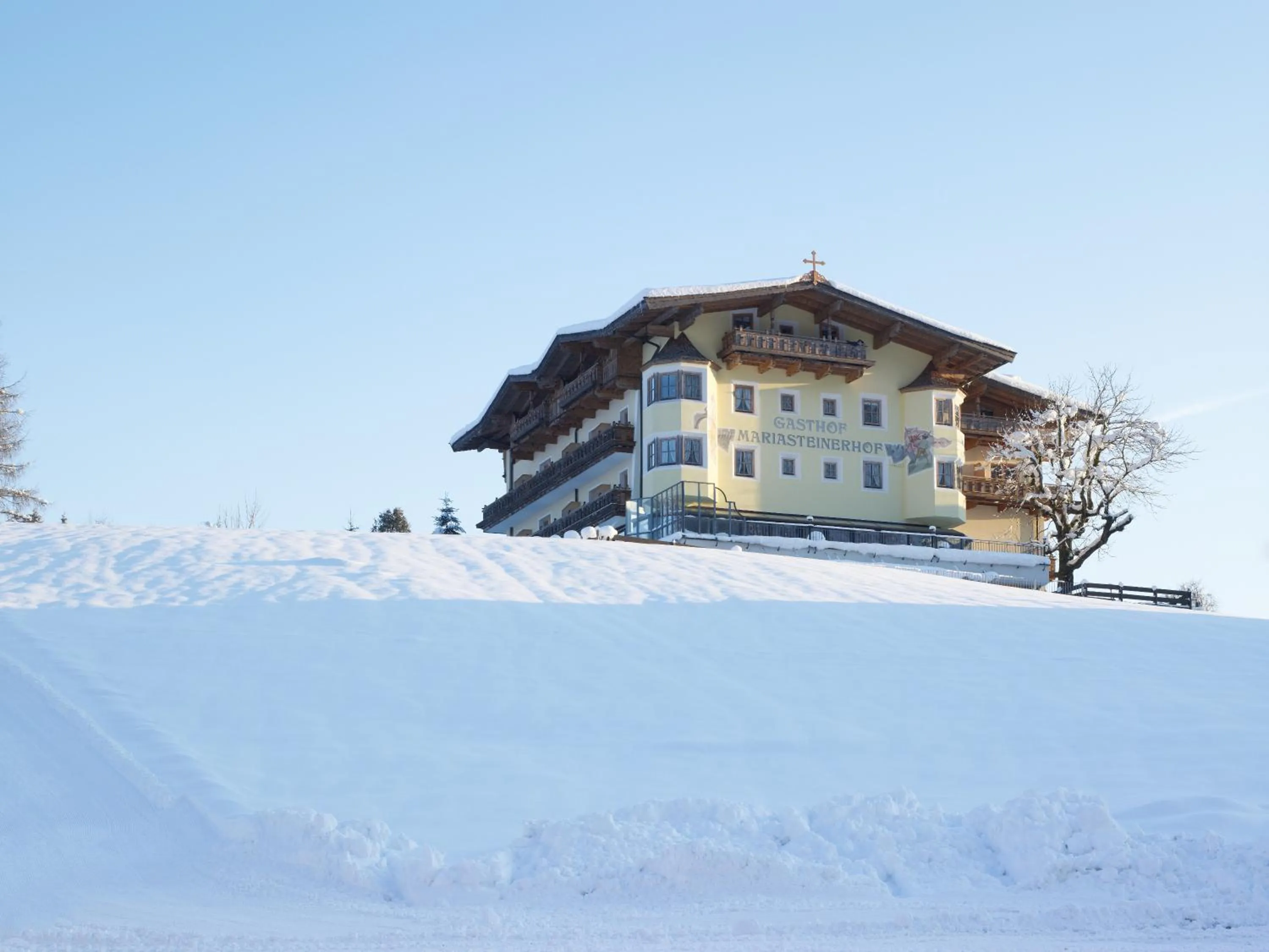 Property building in Hotel Mariasteinerhof