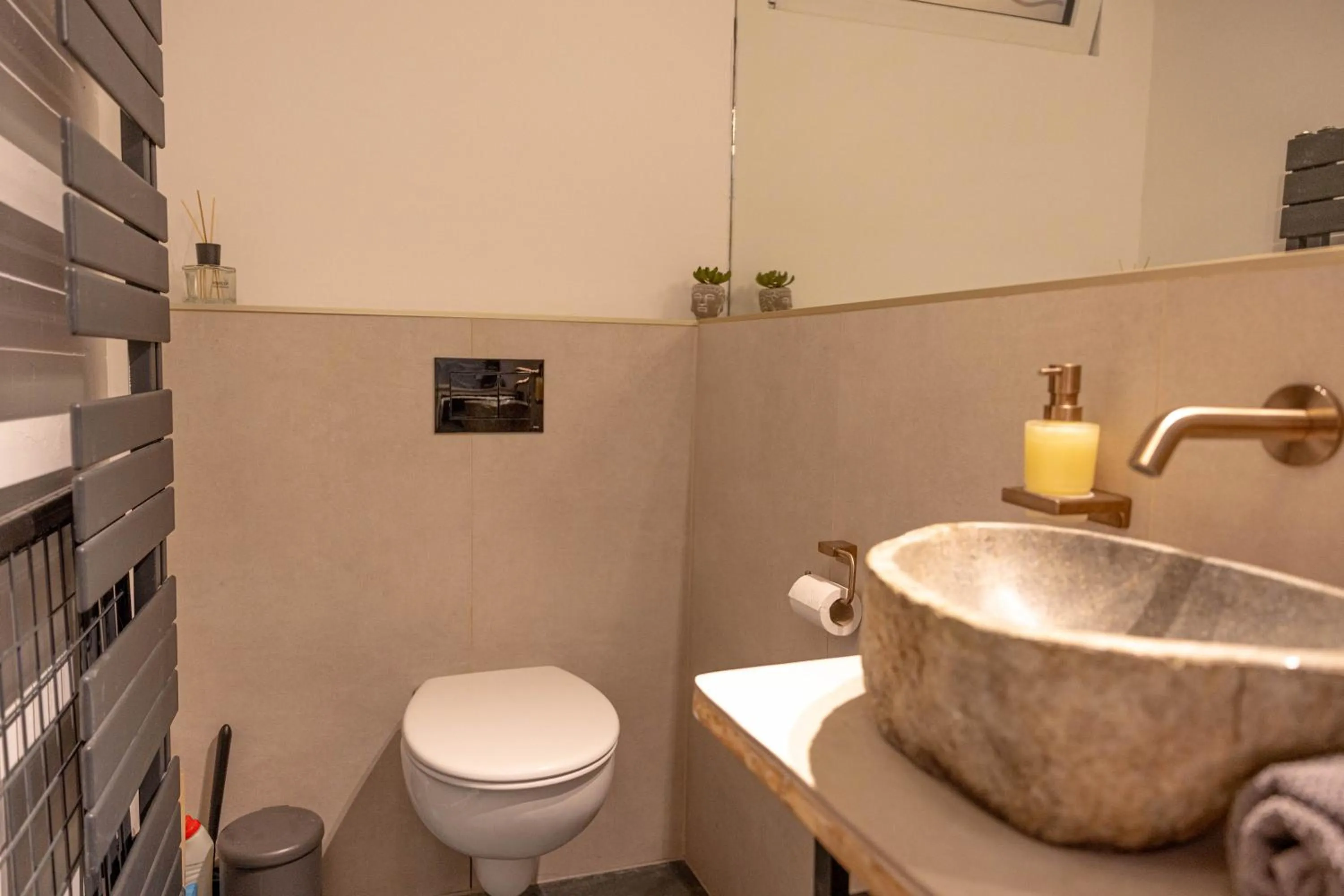 Hostel oder Ferienwohnung 1-16 Personen im BLAUEN HAUS