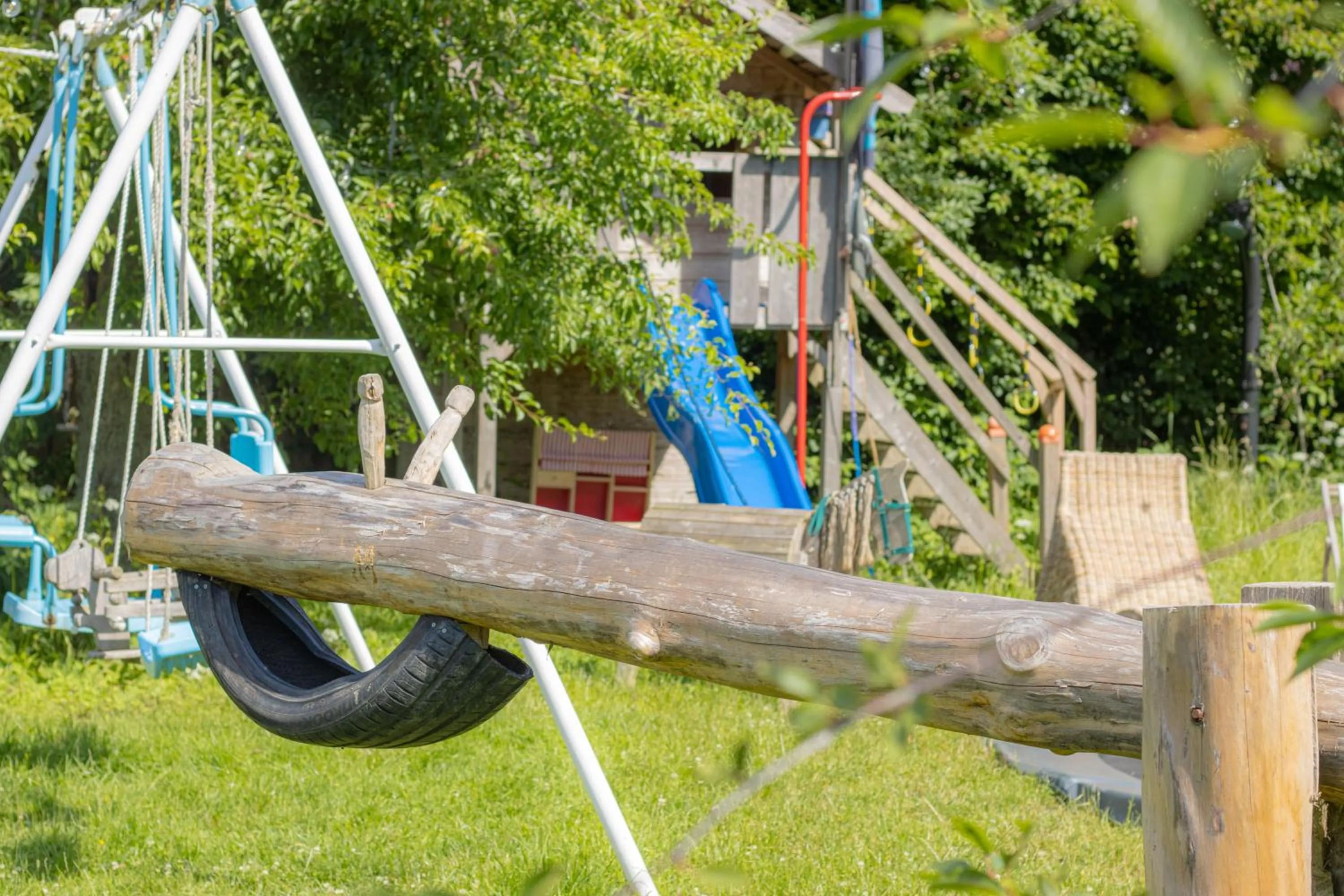 Hostel oder Ferienwohnung 1-16 Personen im BLAUEN HAUS