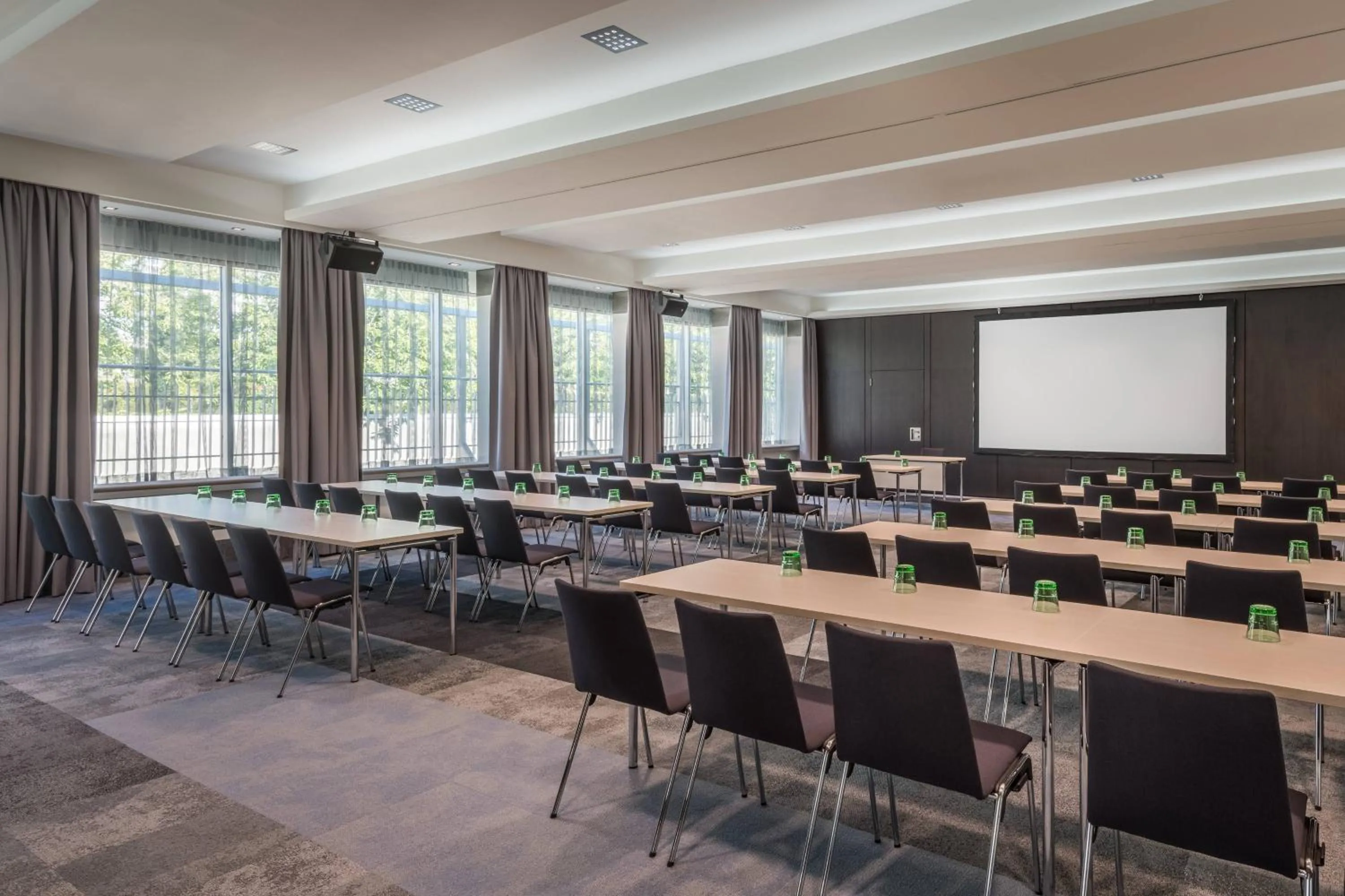 Meeting/conference room in Courtyard by Marriott Linz