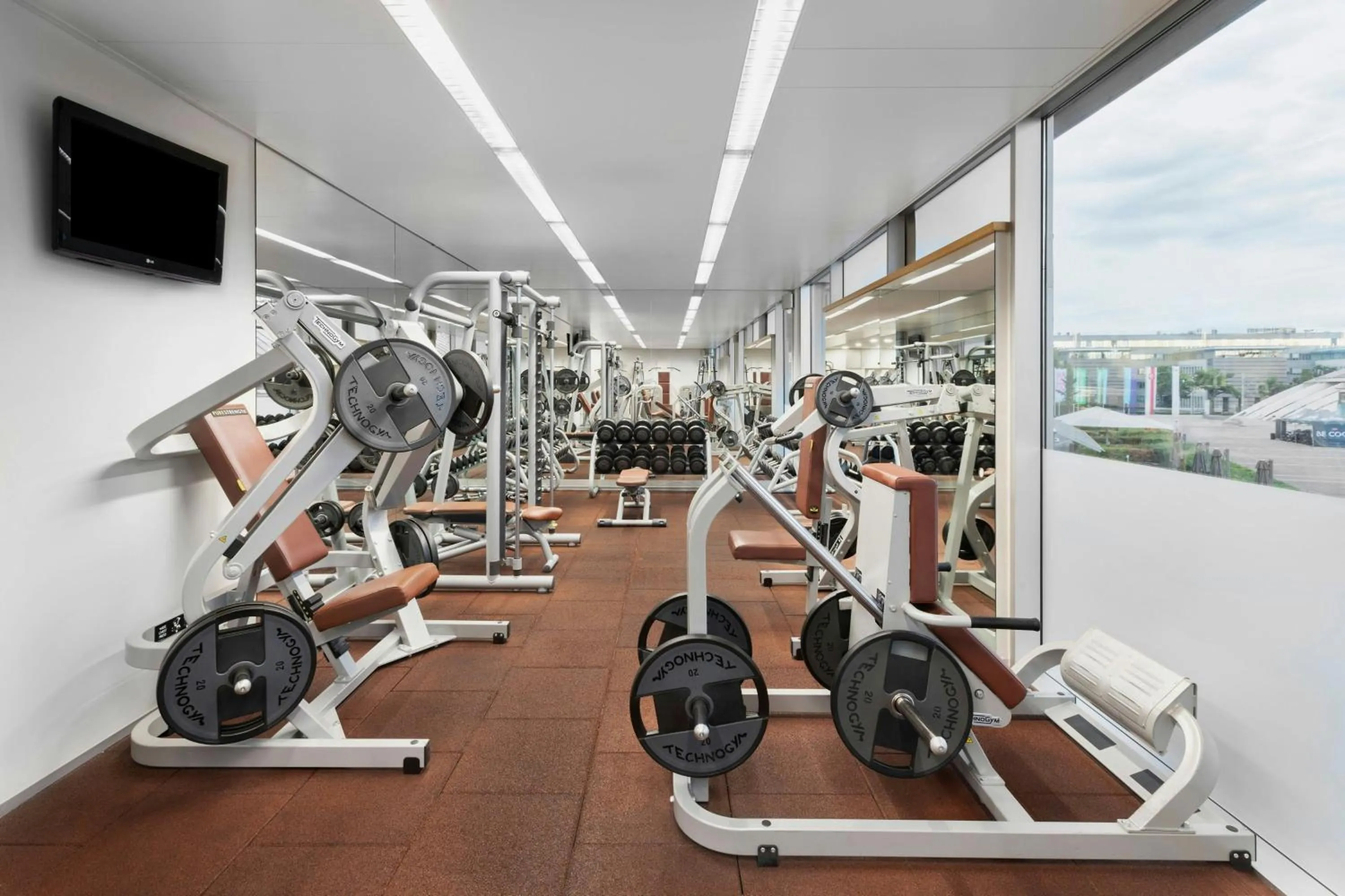 Fitness centre/facilities in Courtyard by Marriott Linz