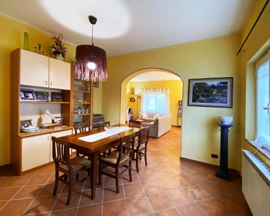 Dining area in la madonnina