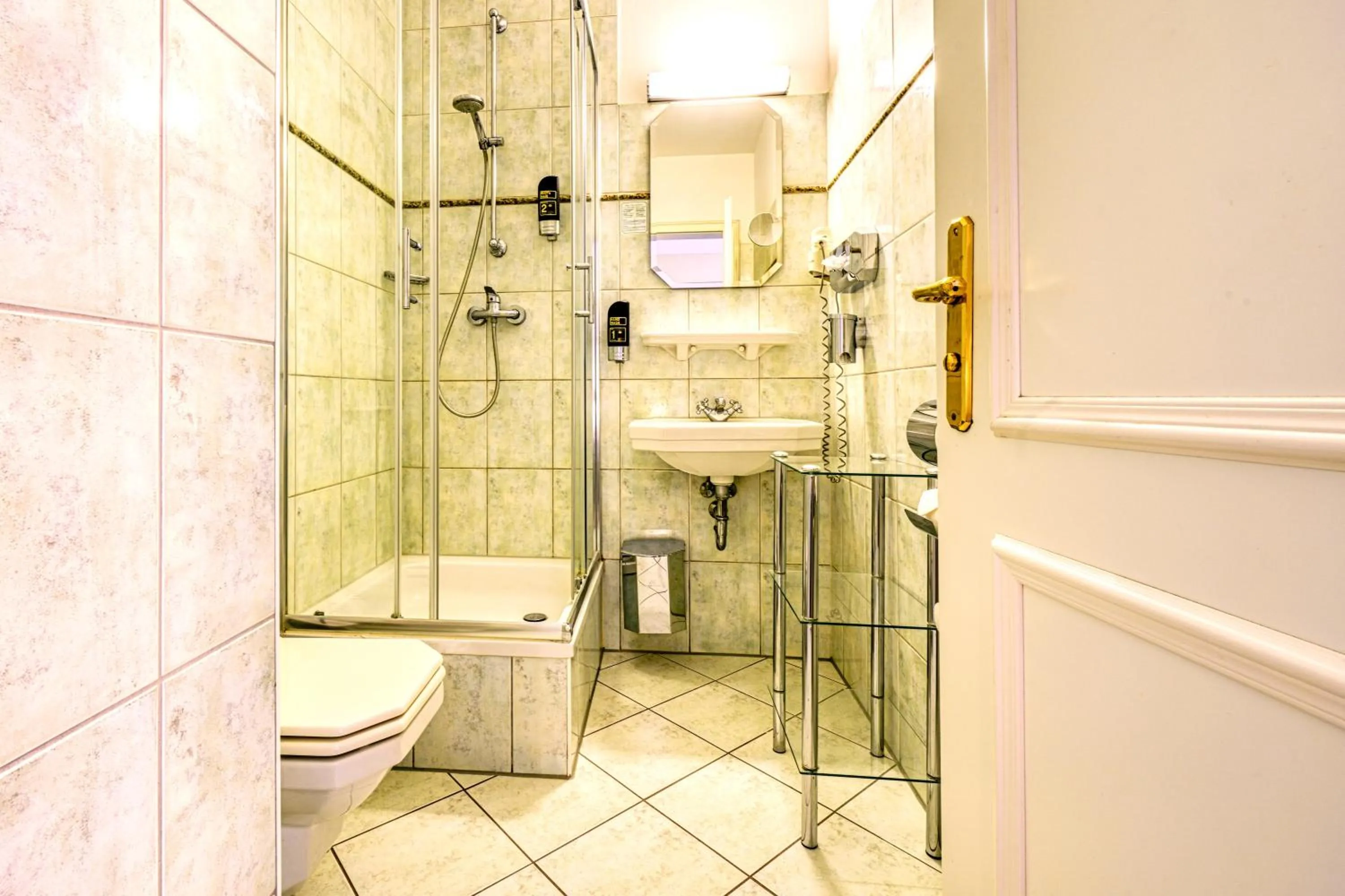 Bathroom in Hotel Seeblick Wismar