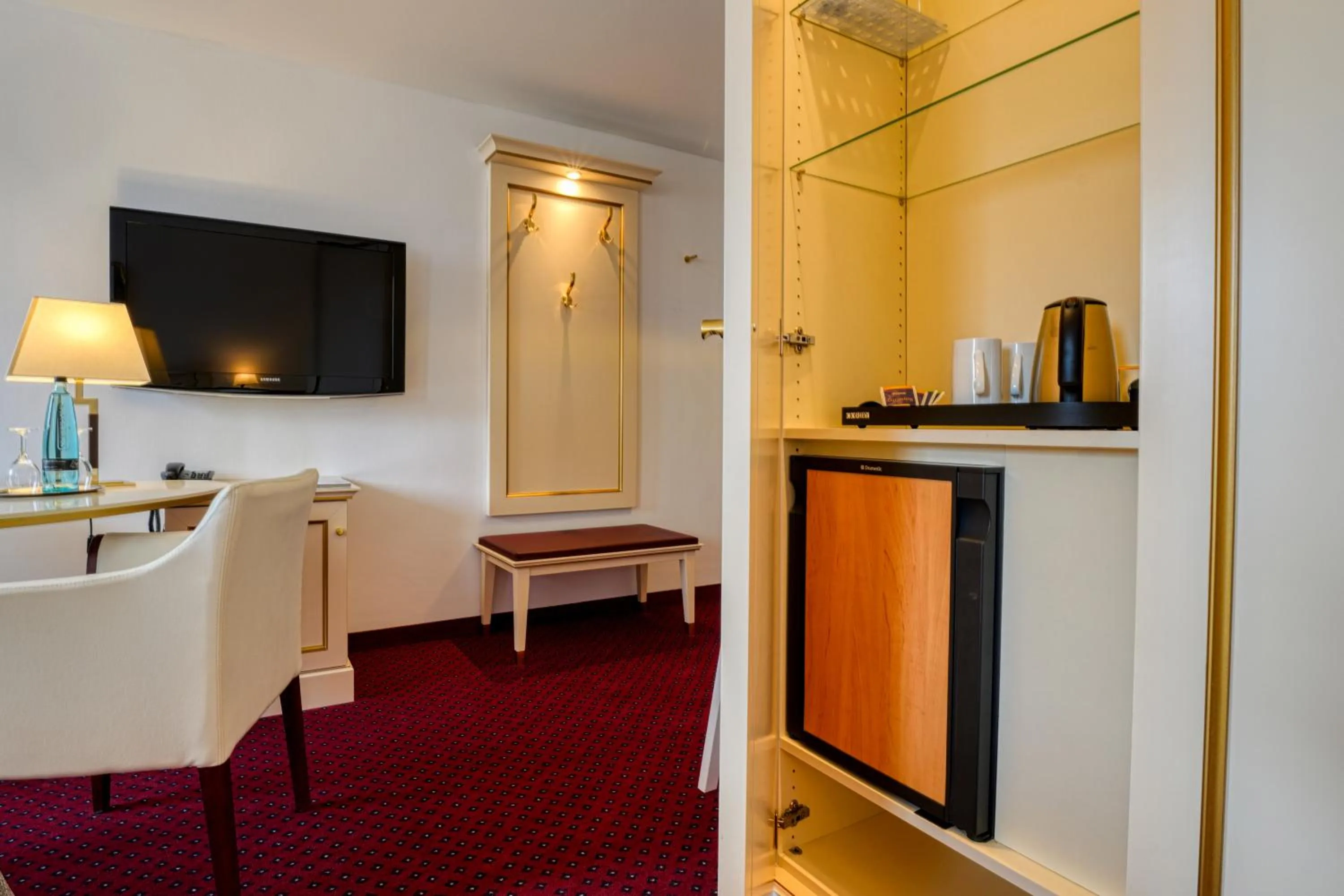 Photo of the whole room in Hotel Seeblick Wismar