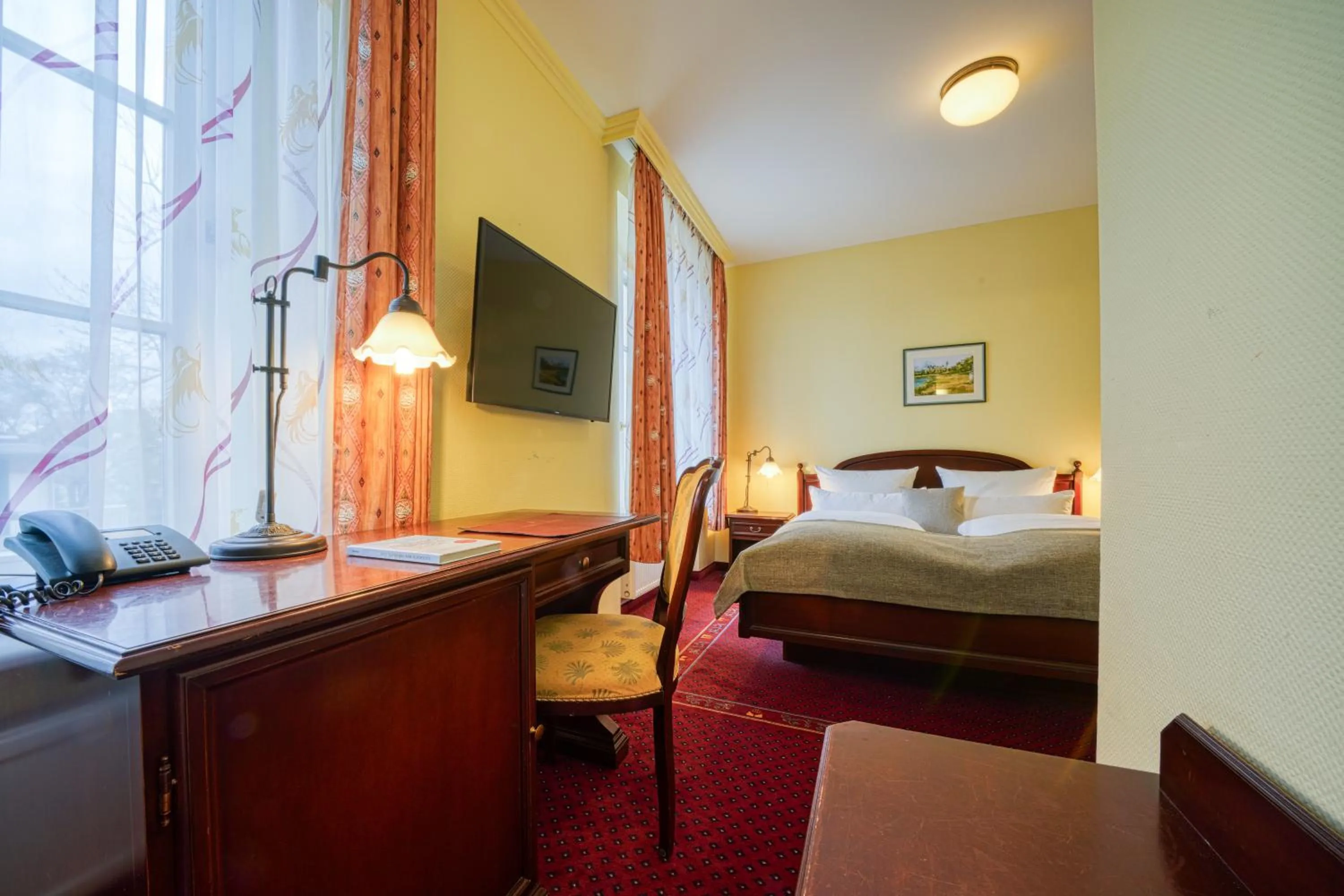 Photo of the whole room, Bed in Hotel Seeblick Wismar