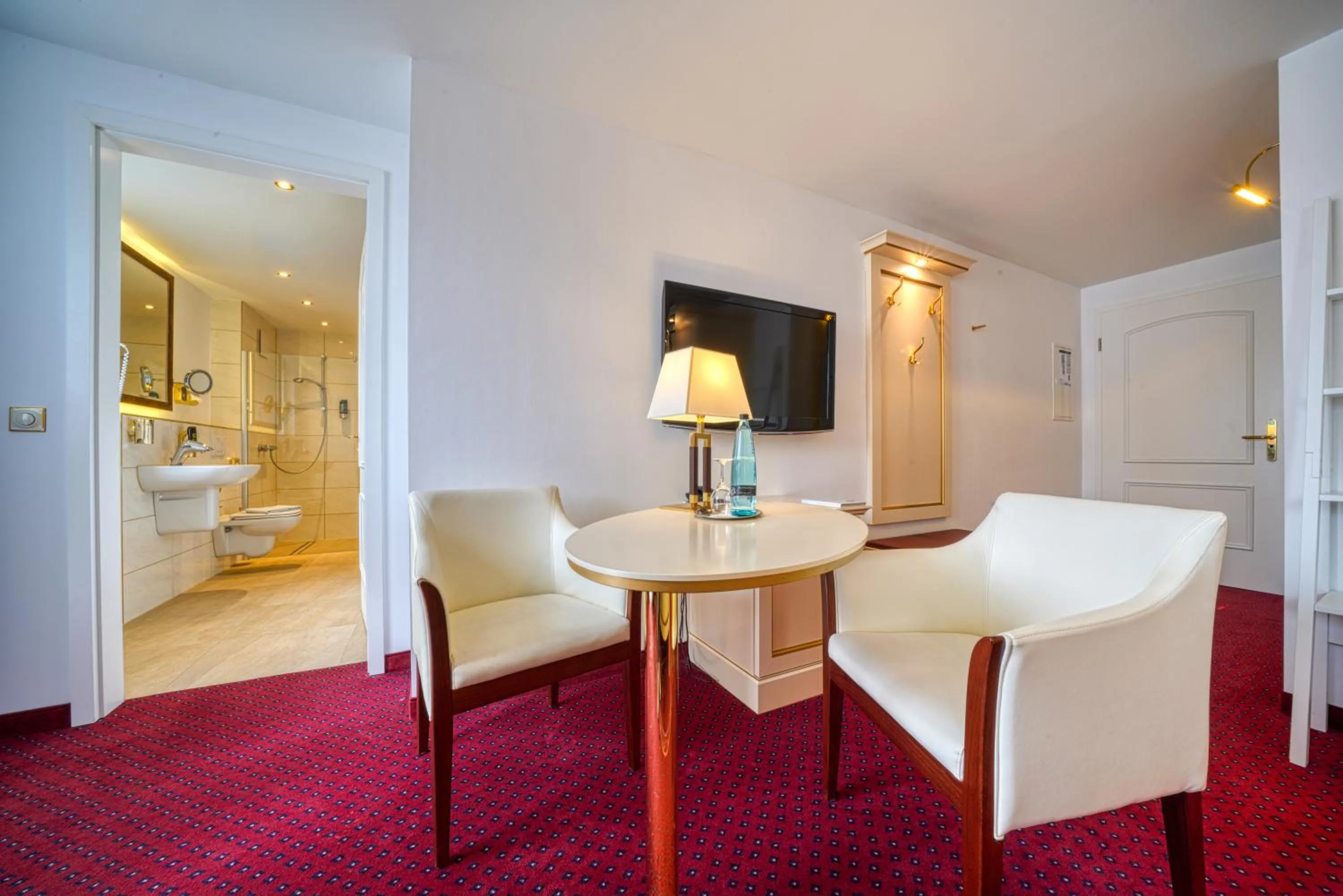 Photo of the whole room in Hotel Seeblick Wismar