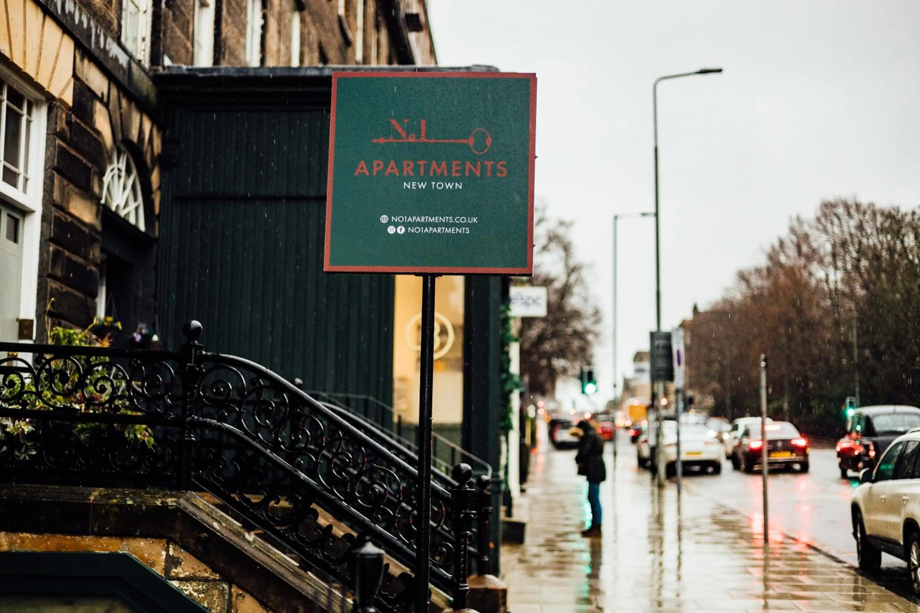 Property building in No1 Apartments Edinburgh - New Town