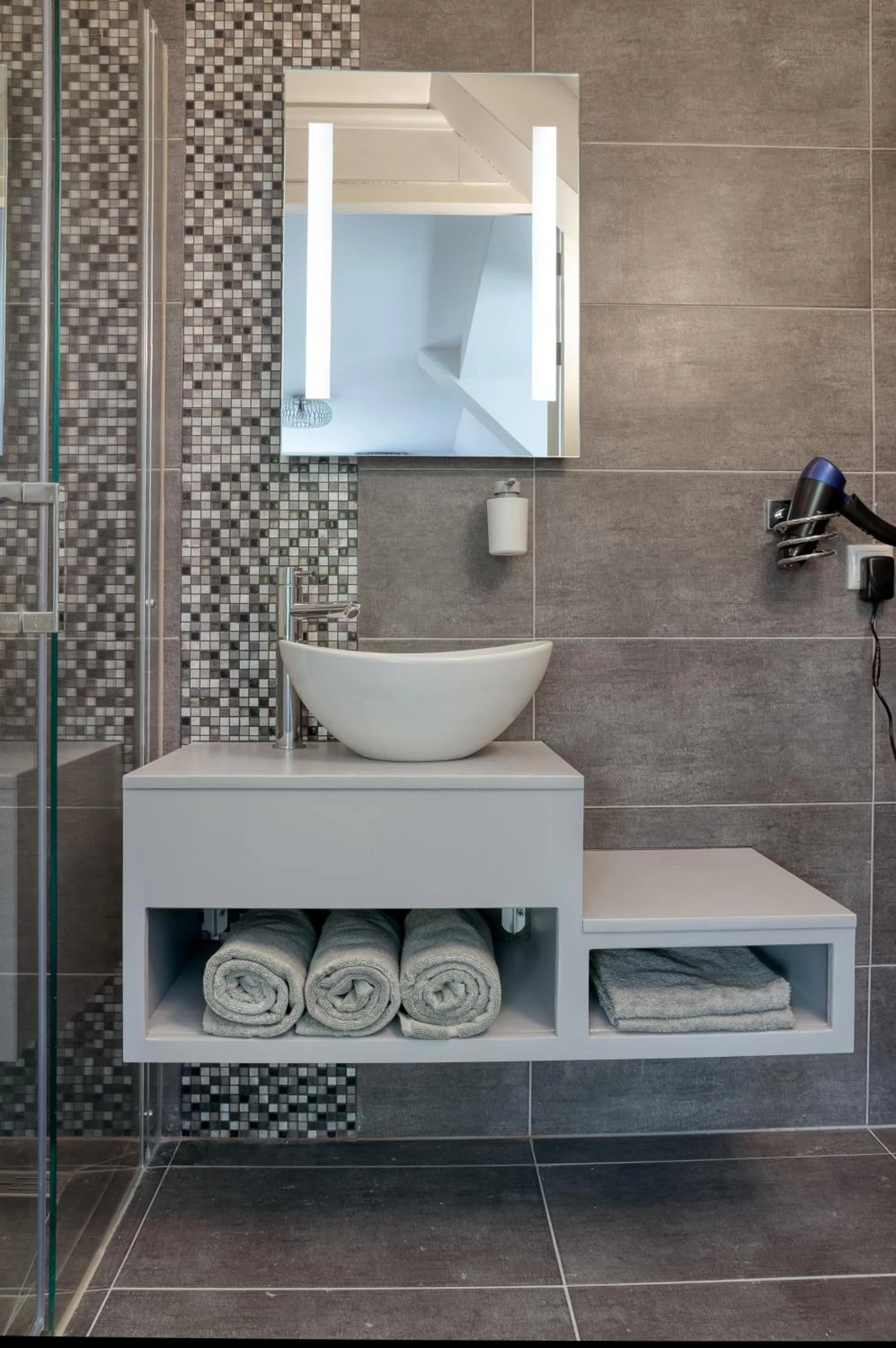 Bathroom in B & B De Elsterberg