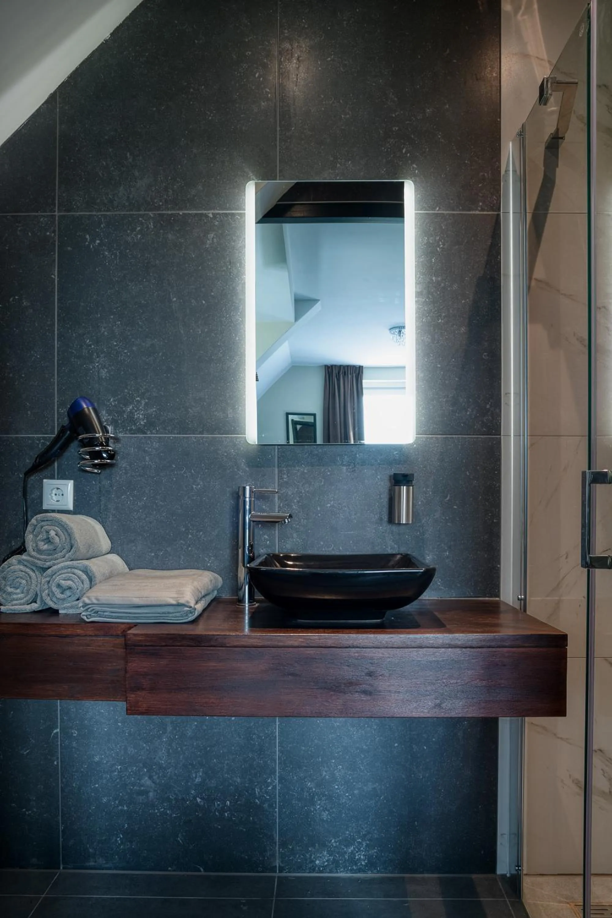 Bathroom in B & B De Elsterberg