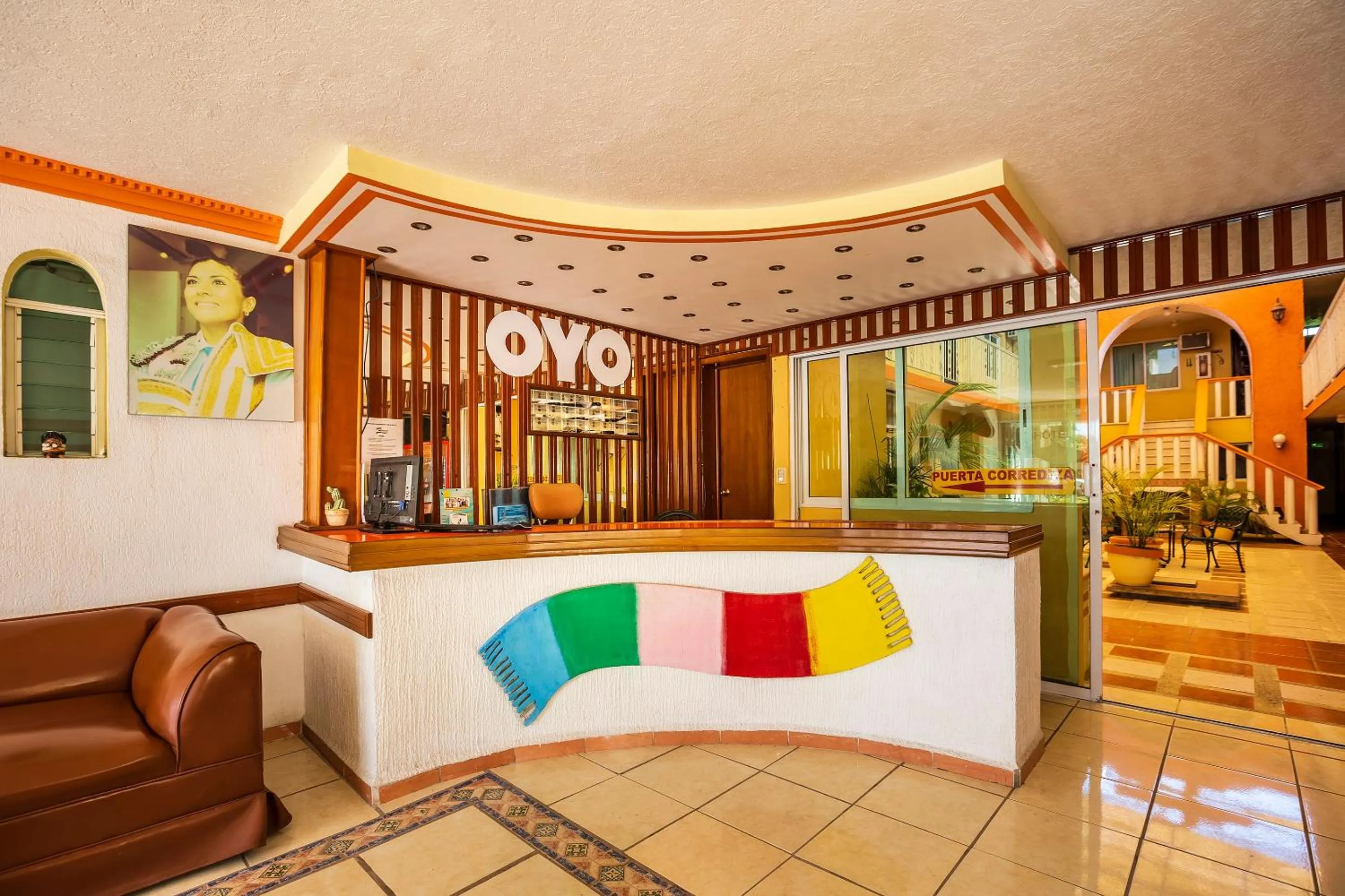 Lobby or reception in OYO Hotel Mexico